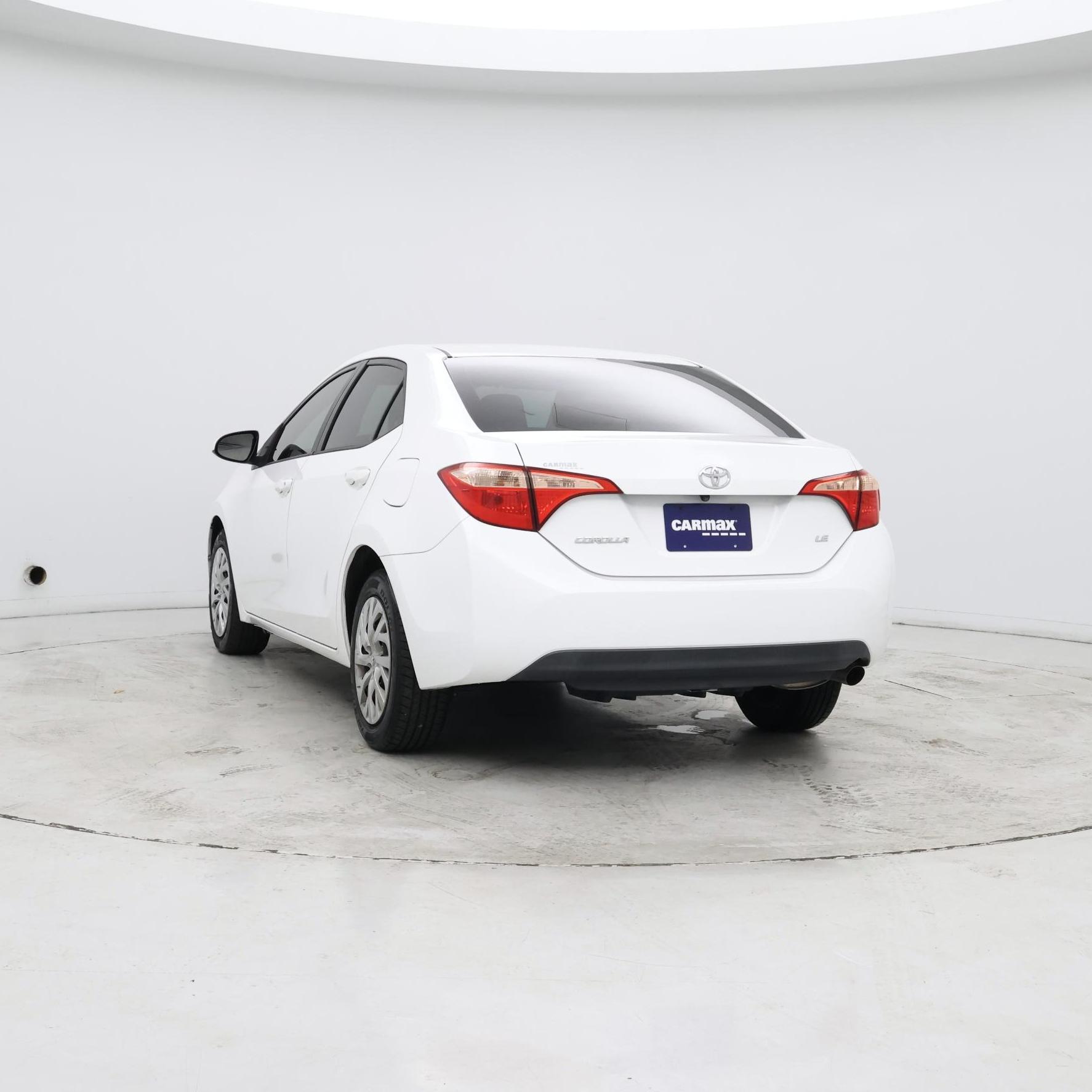 Thumbnail: 2017 Toyota Corolla - 3
