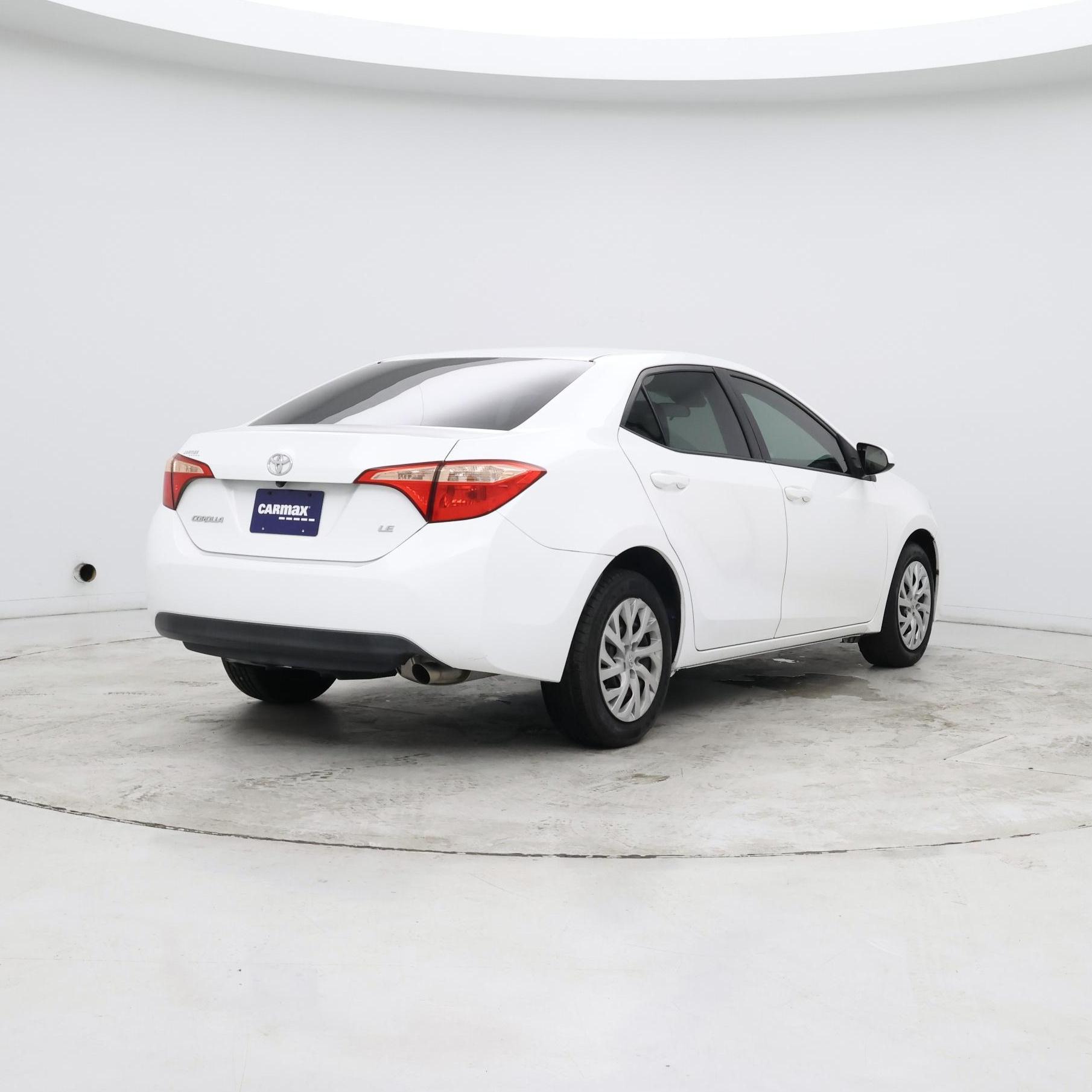 Thumbnail: 2017 Toyota Corolla - 6