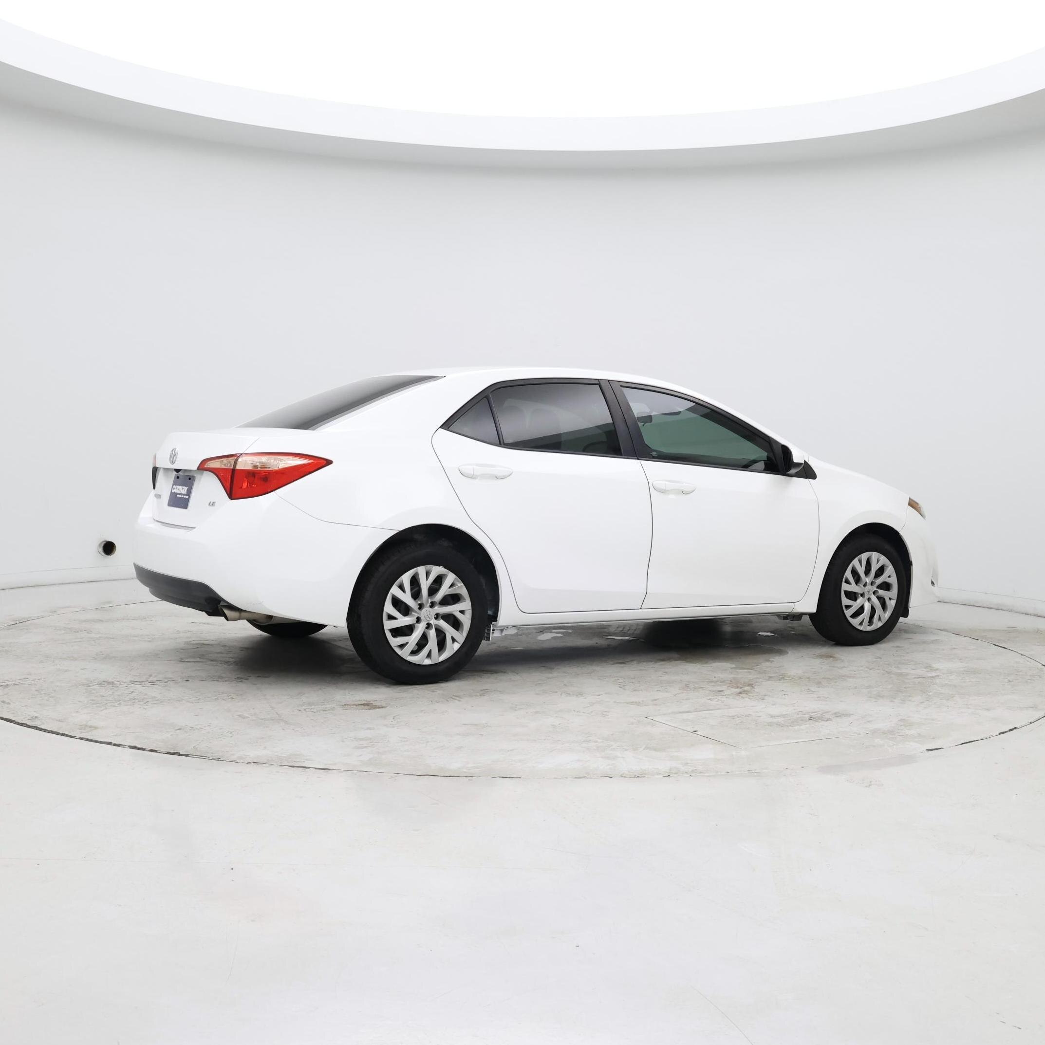 Thumbnail: 2017 Toyota Corolla - 8
