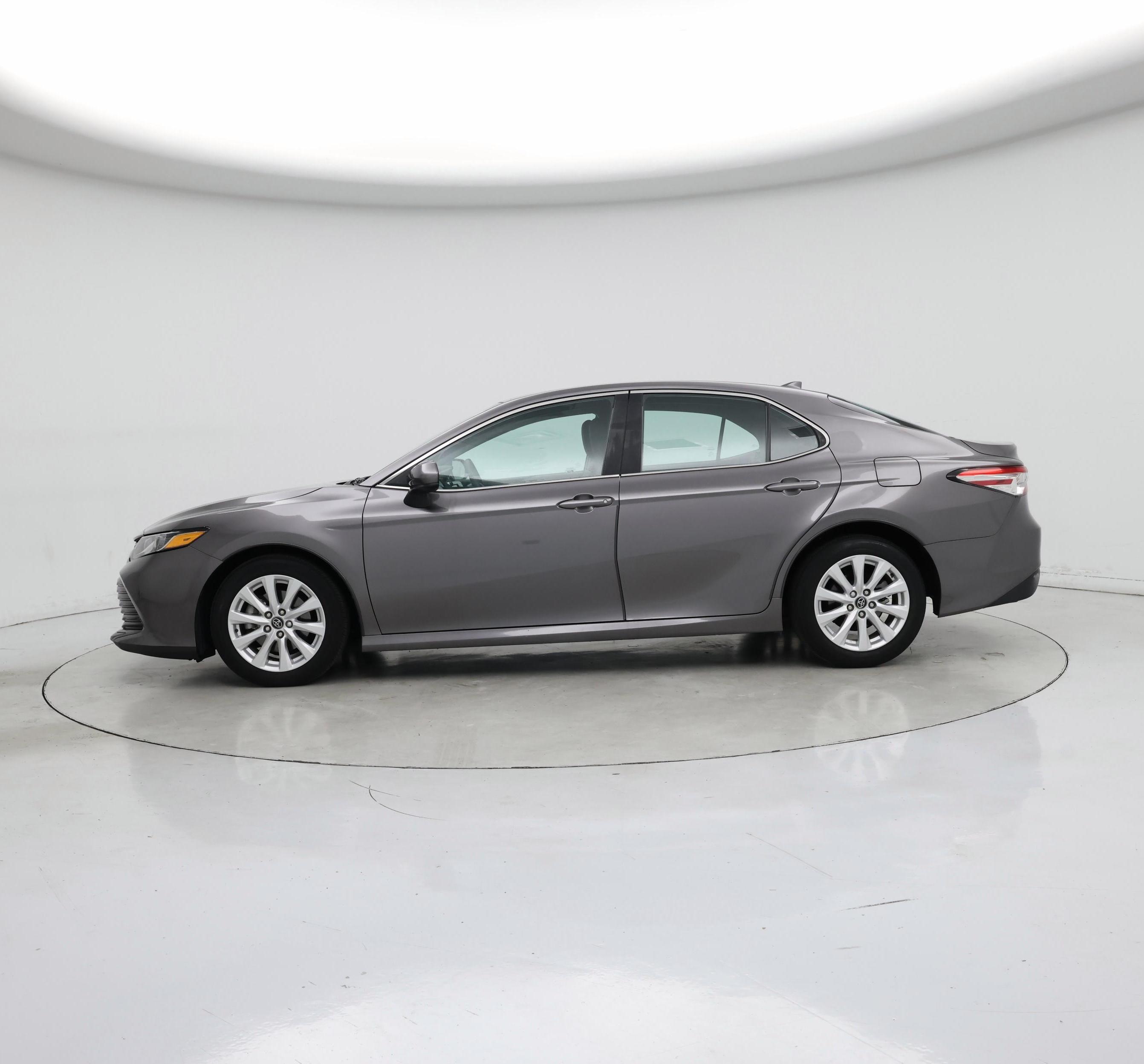 Thumbnail: 2020 Toyota Camry - 3