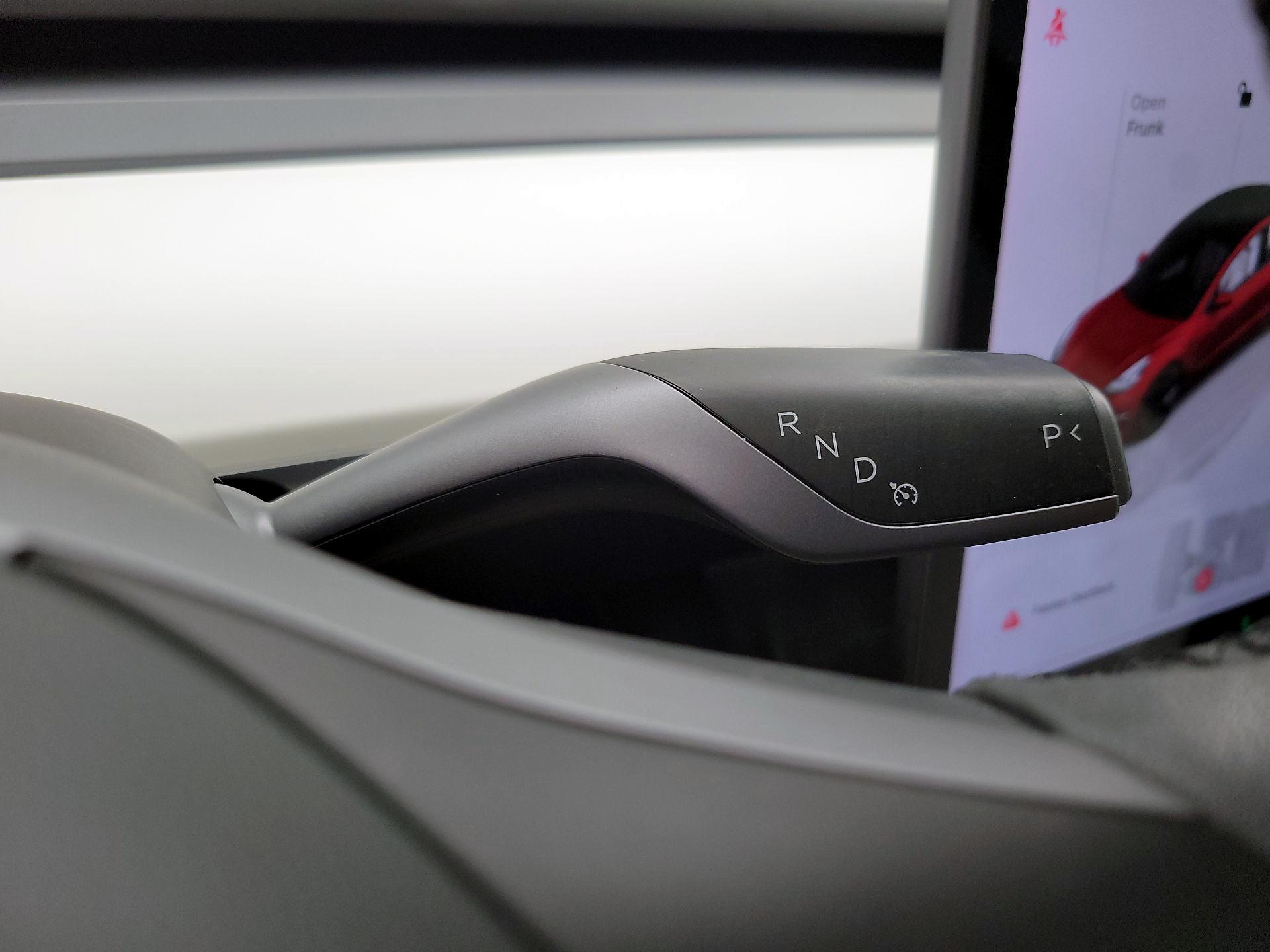 Thumbnail: 2022 Tesla Model 3 - 17