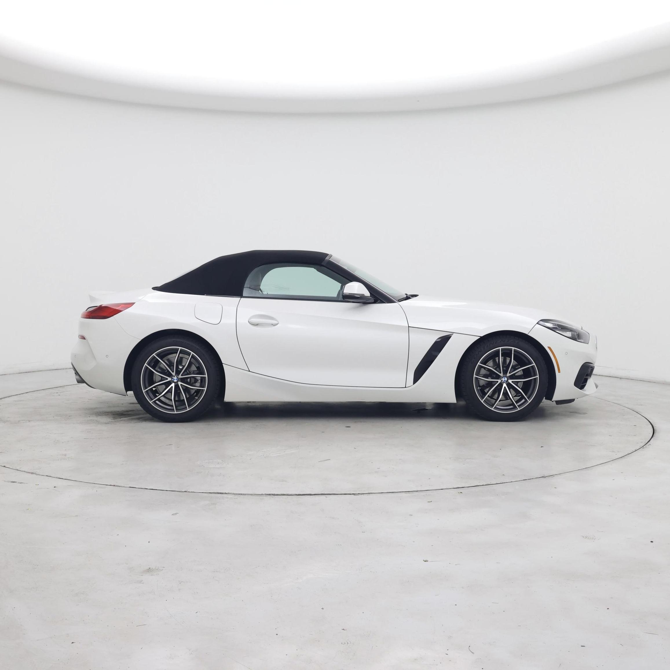 Thumbnail: 2021 BMW Z4 - 7