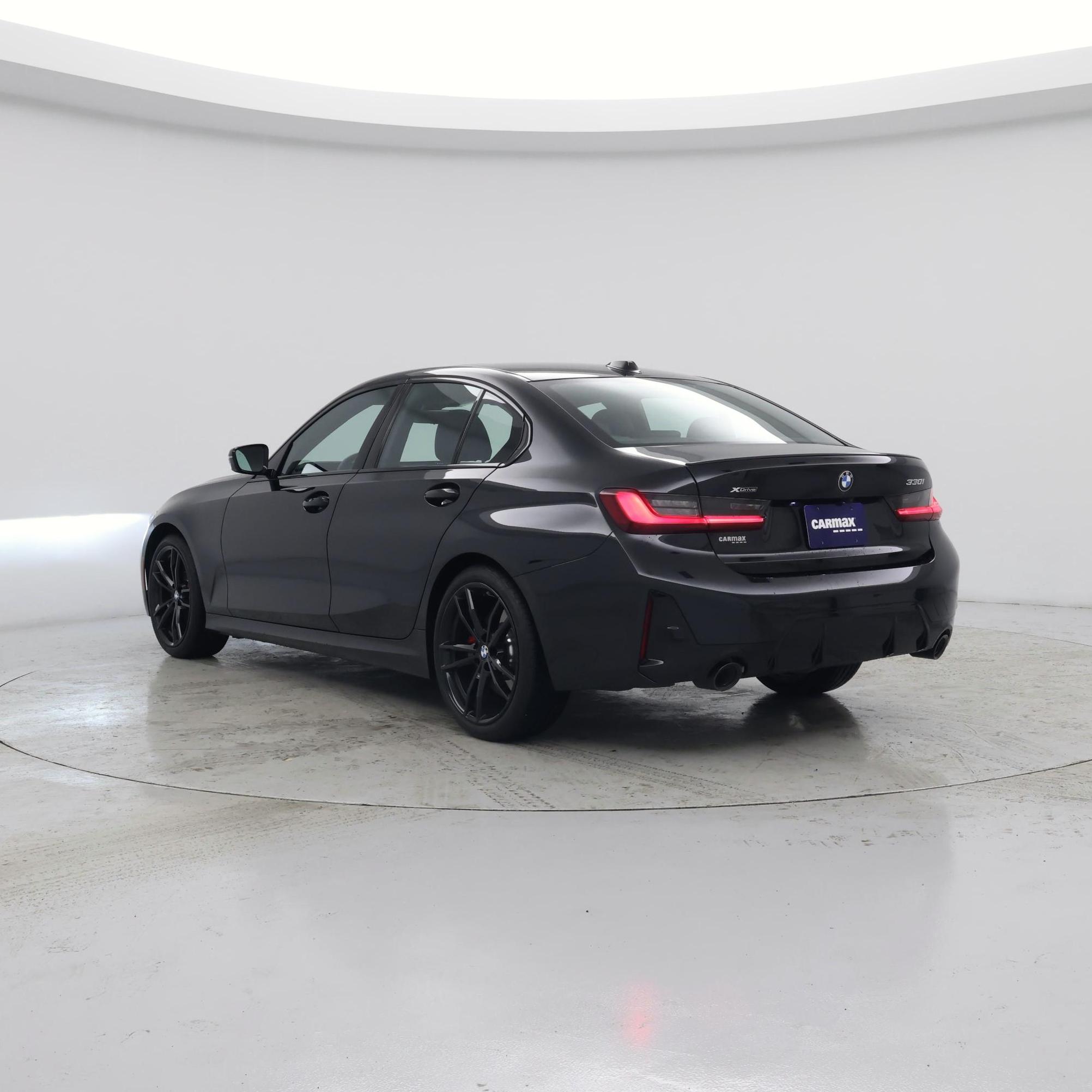 Thumbnail: 2023 BMW 3 Series - 2