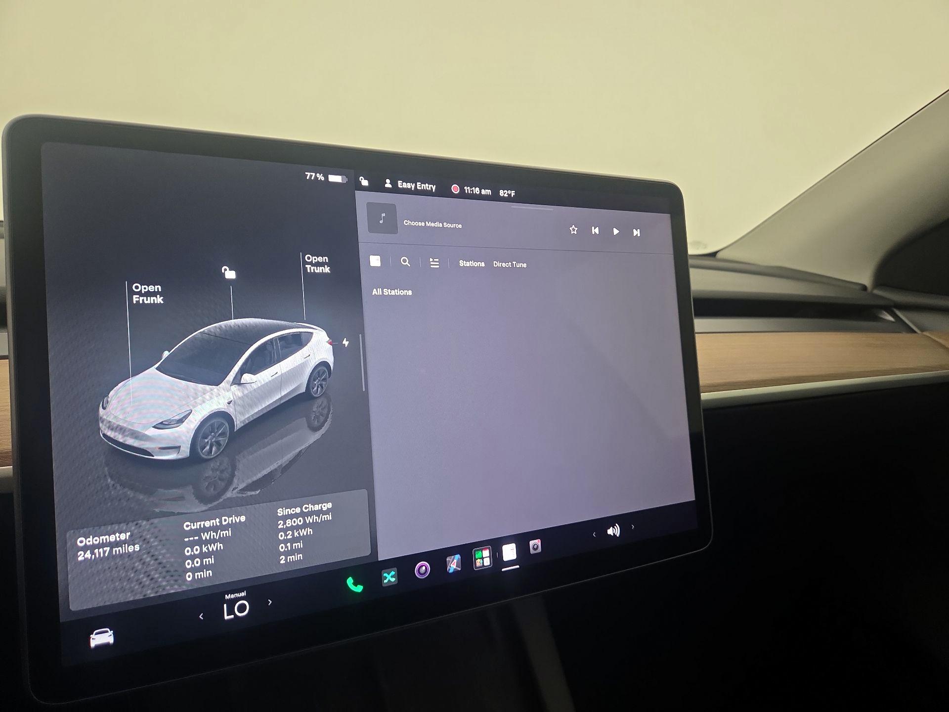 Thumbnail: 2024 Tesla Model Y - 15