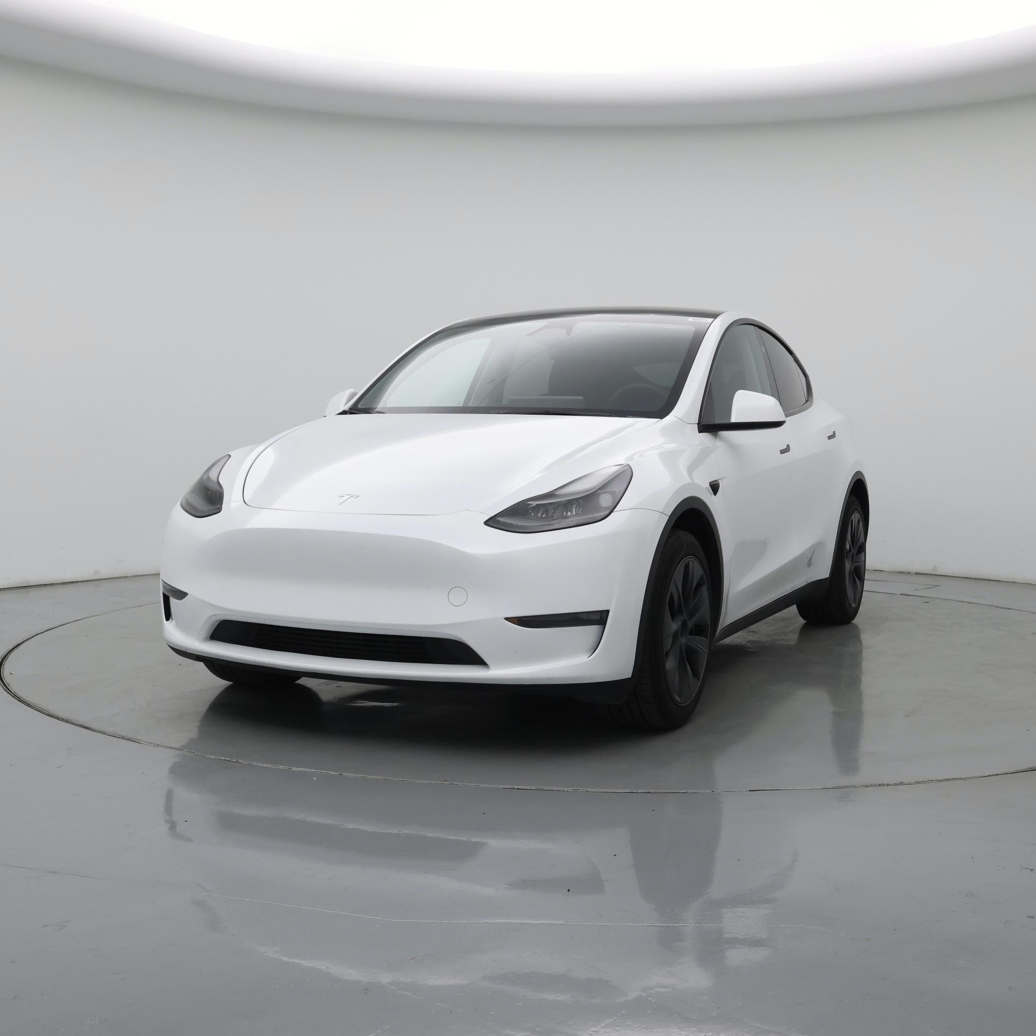 Thumbnail: 2024 Tesla Model Y - 4