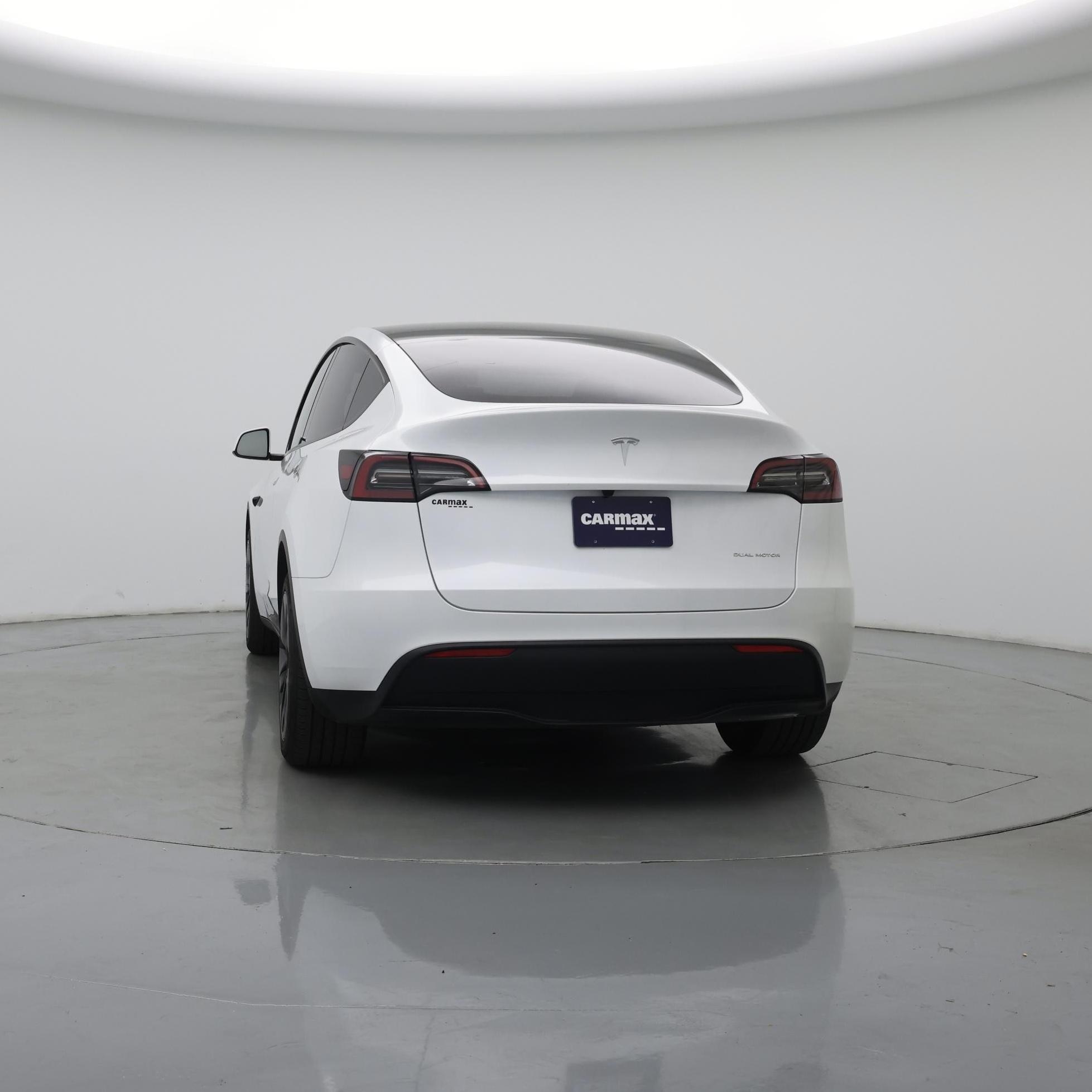 Thumbnail: 2024 Tesla Model Y - 6