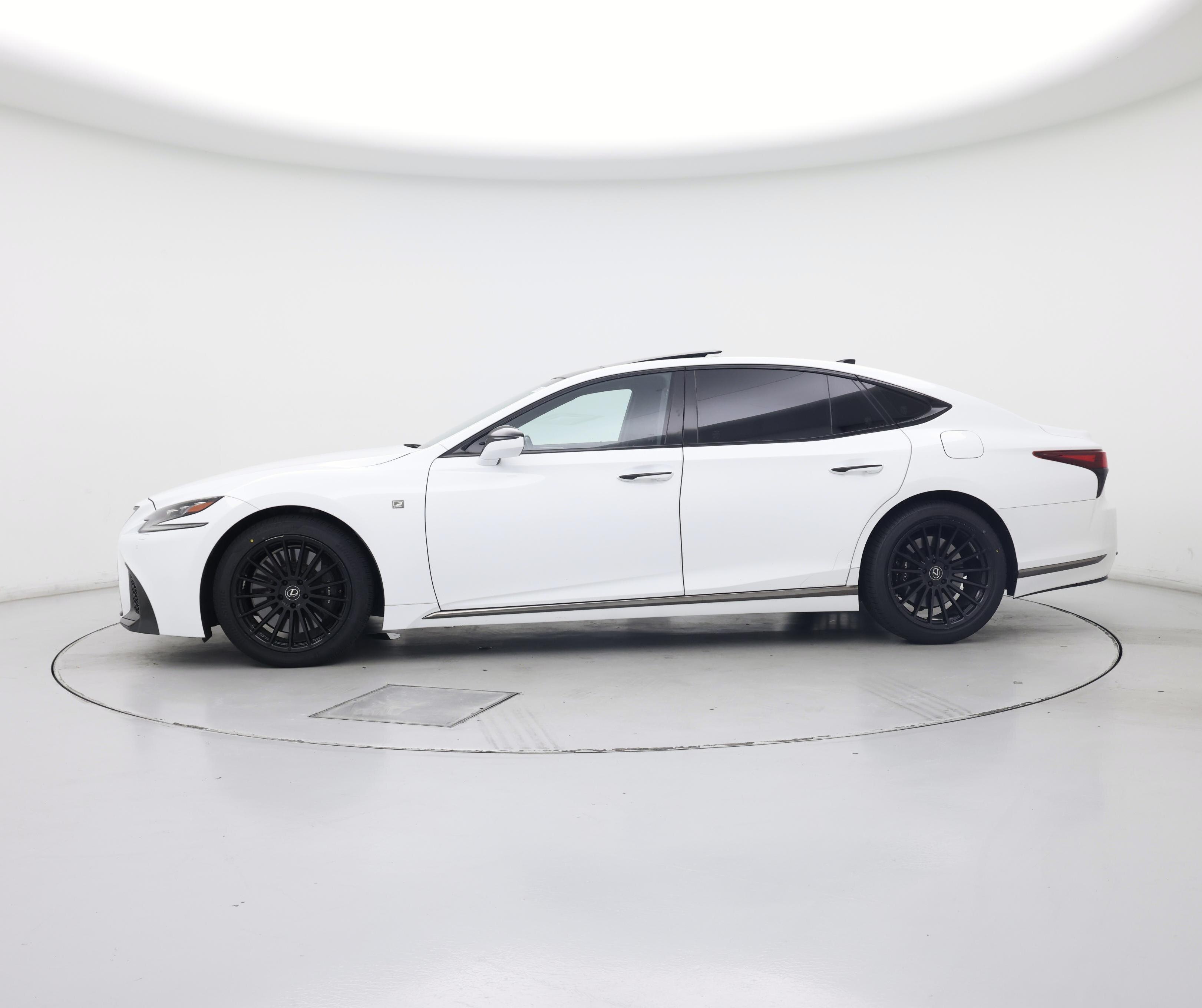 Thumbnail: 2018 Lexus LS - 3
