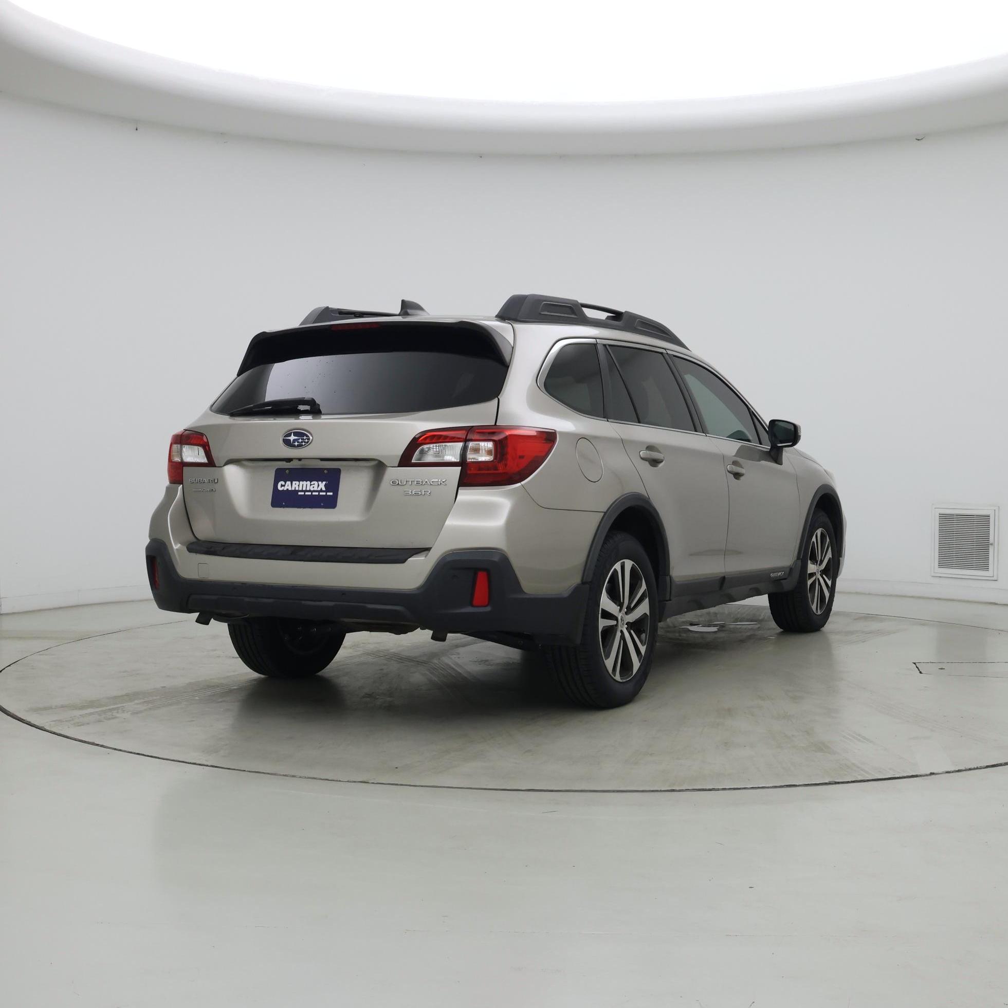 Thumbnail: 2018 Subaru Outback - 8