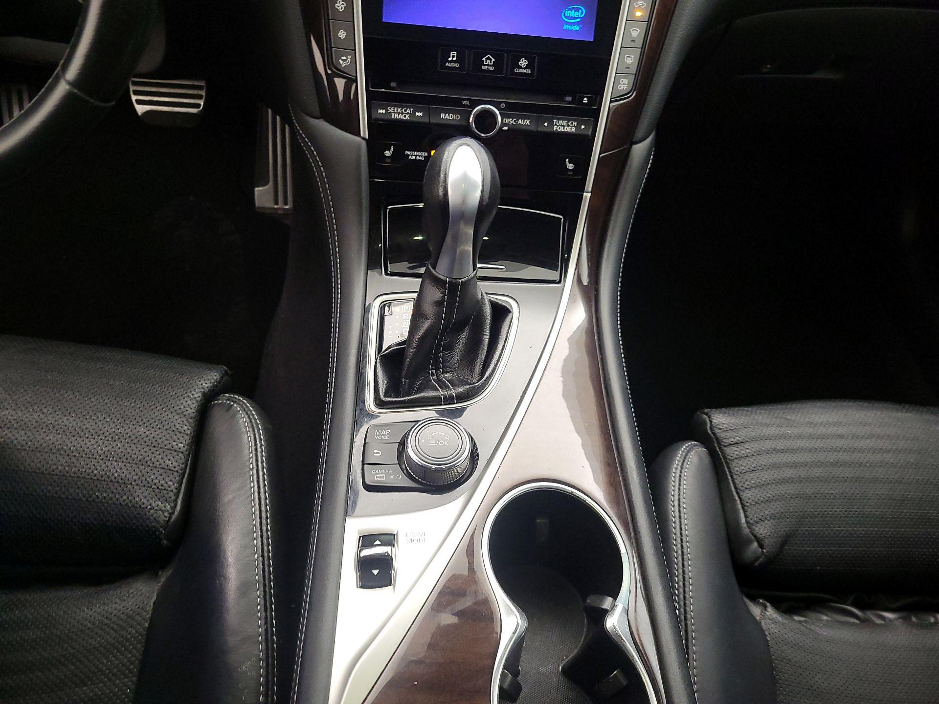 Thumbnail: 2014 INFINITI Q50 - 18