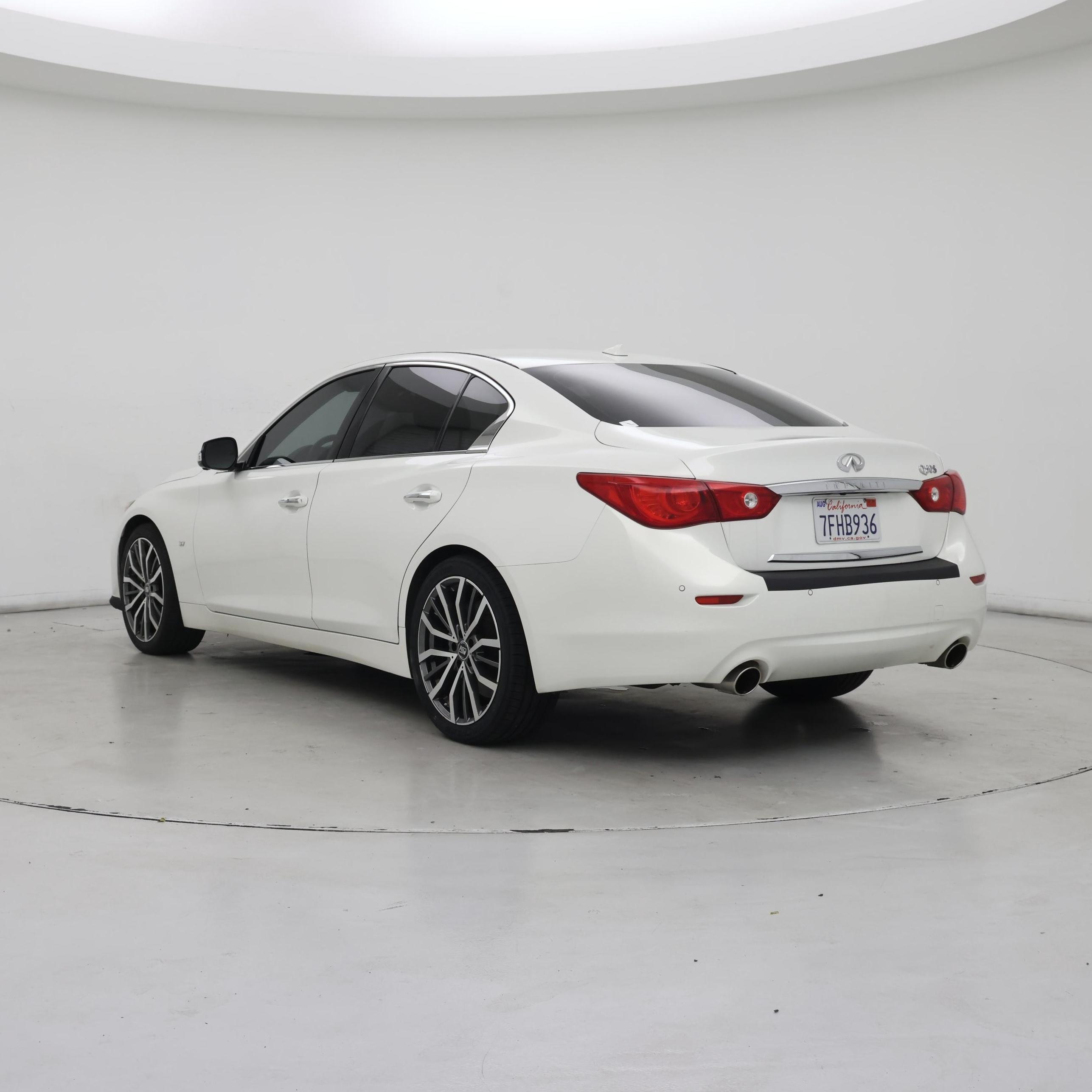 Thumbnail: 2014 INFINITI Q50 - 2