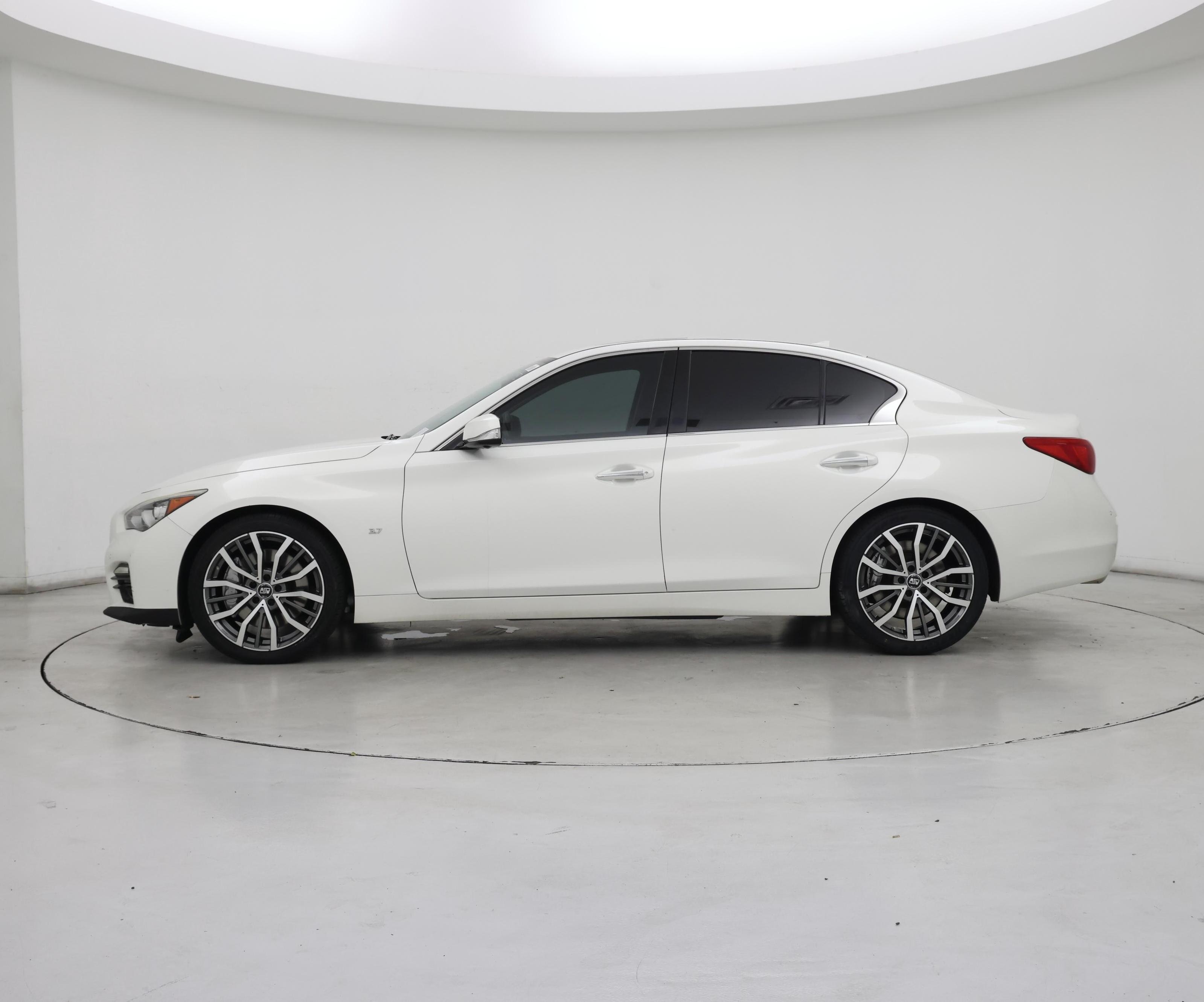 Thumbnail: 2014 INFINITI Q50 - 3