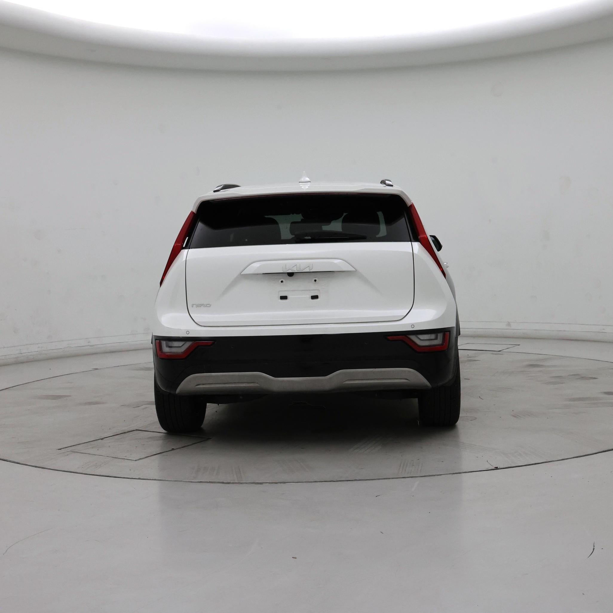 Thumbnail: 2023 Kia Niro - 6