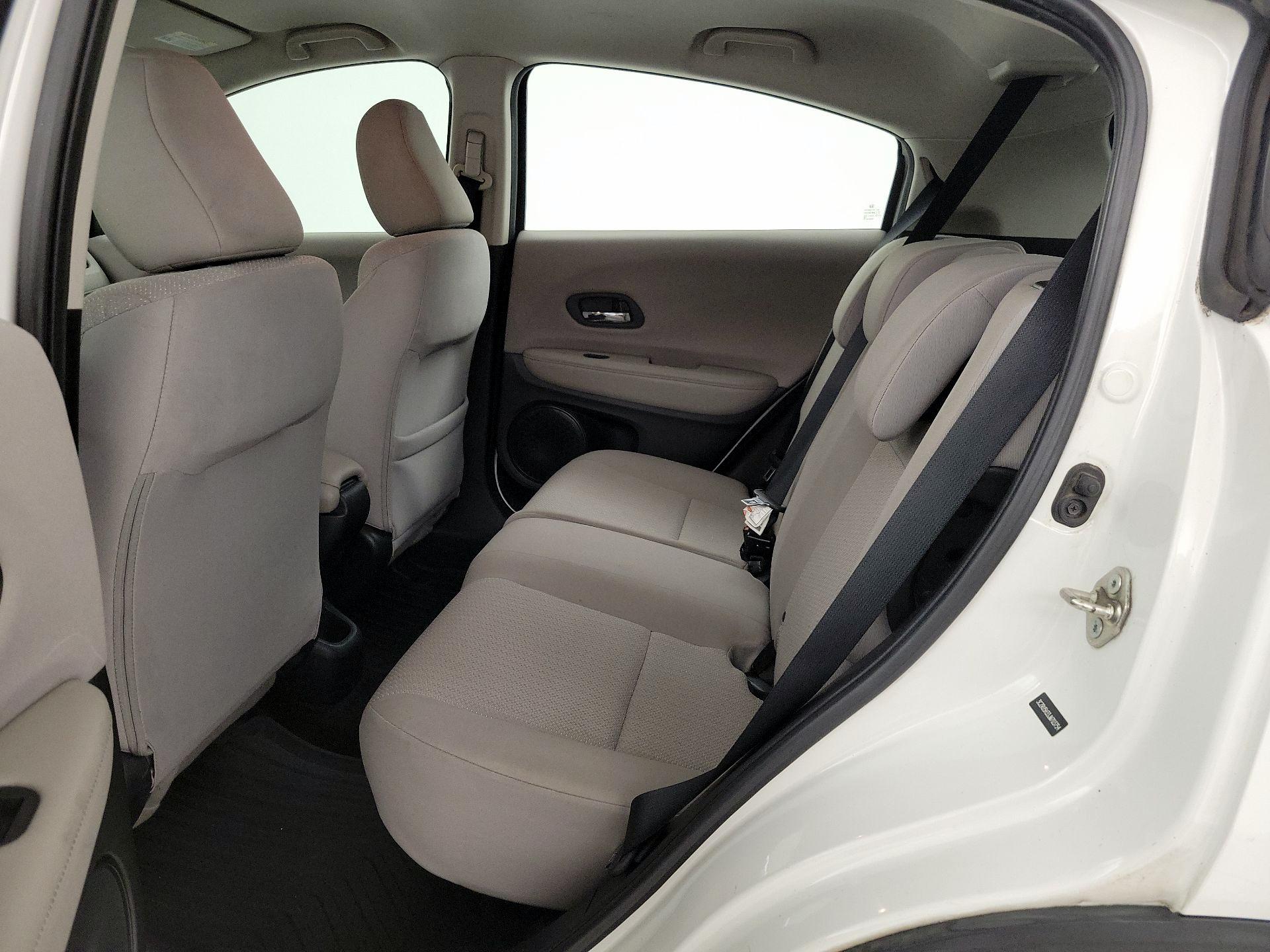 Thumbnail: 2018 Honda HR-V - 18
