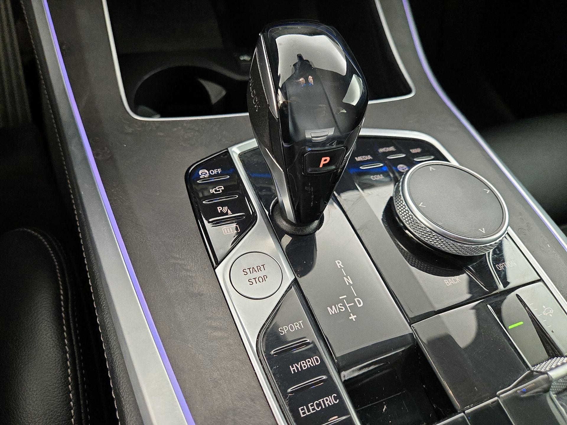 Thumbnail: 2021 BMW X5 - 18