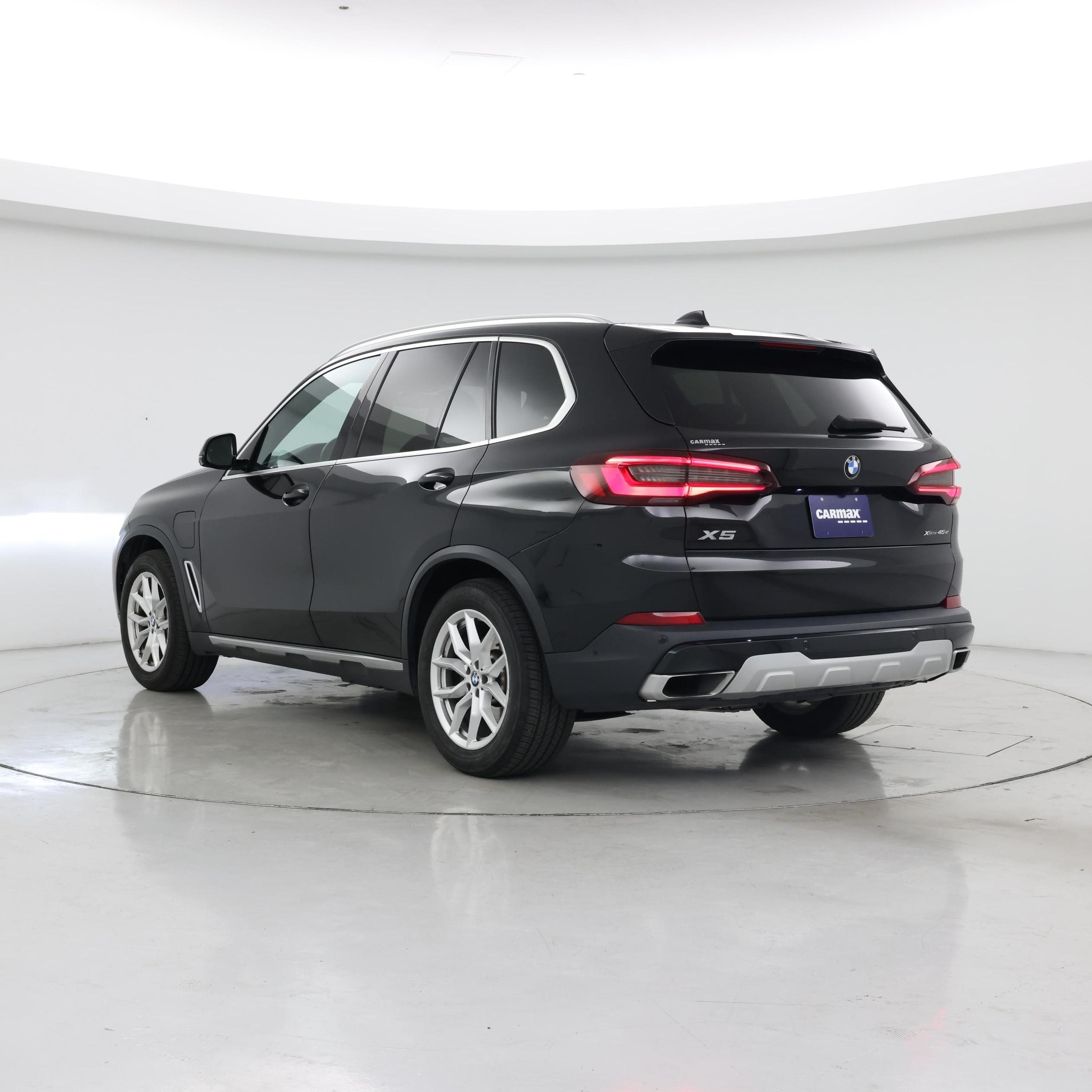 Thumbnail: 2021 BMW X5 - 2