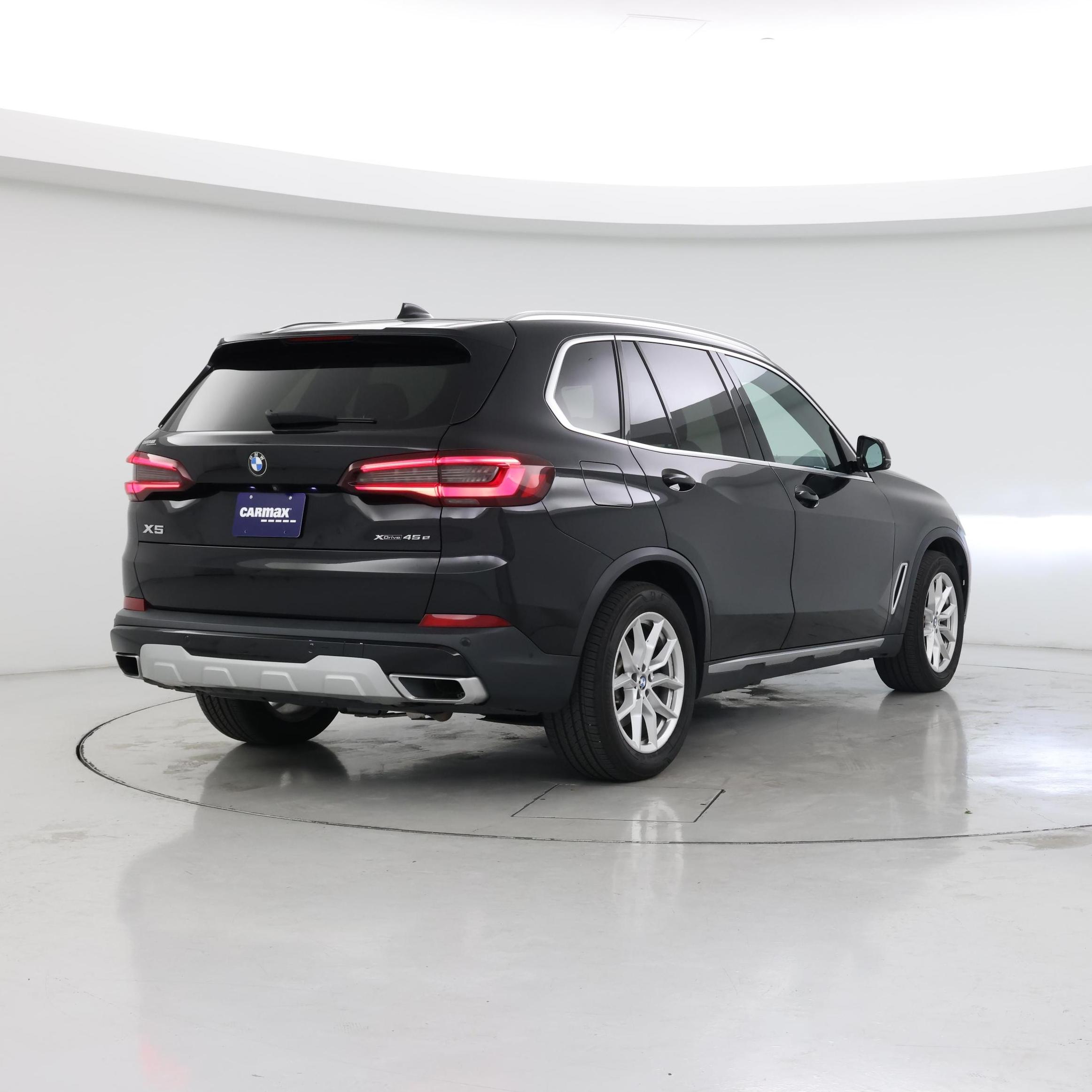 Thumbnail: 2021 BMW X5 - 8