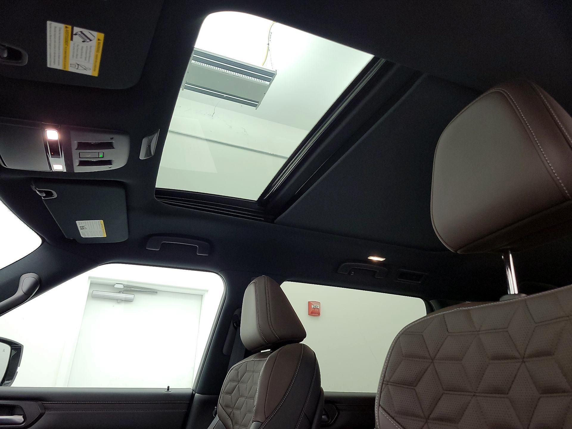 Thumbnail: 2025 Nissan Armada - 18