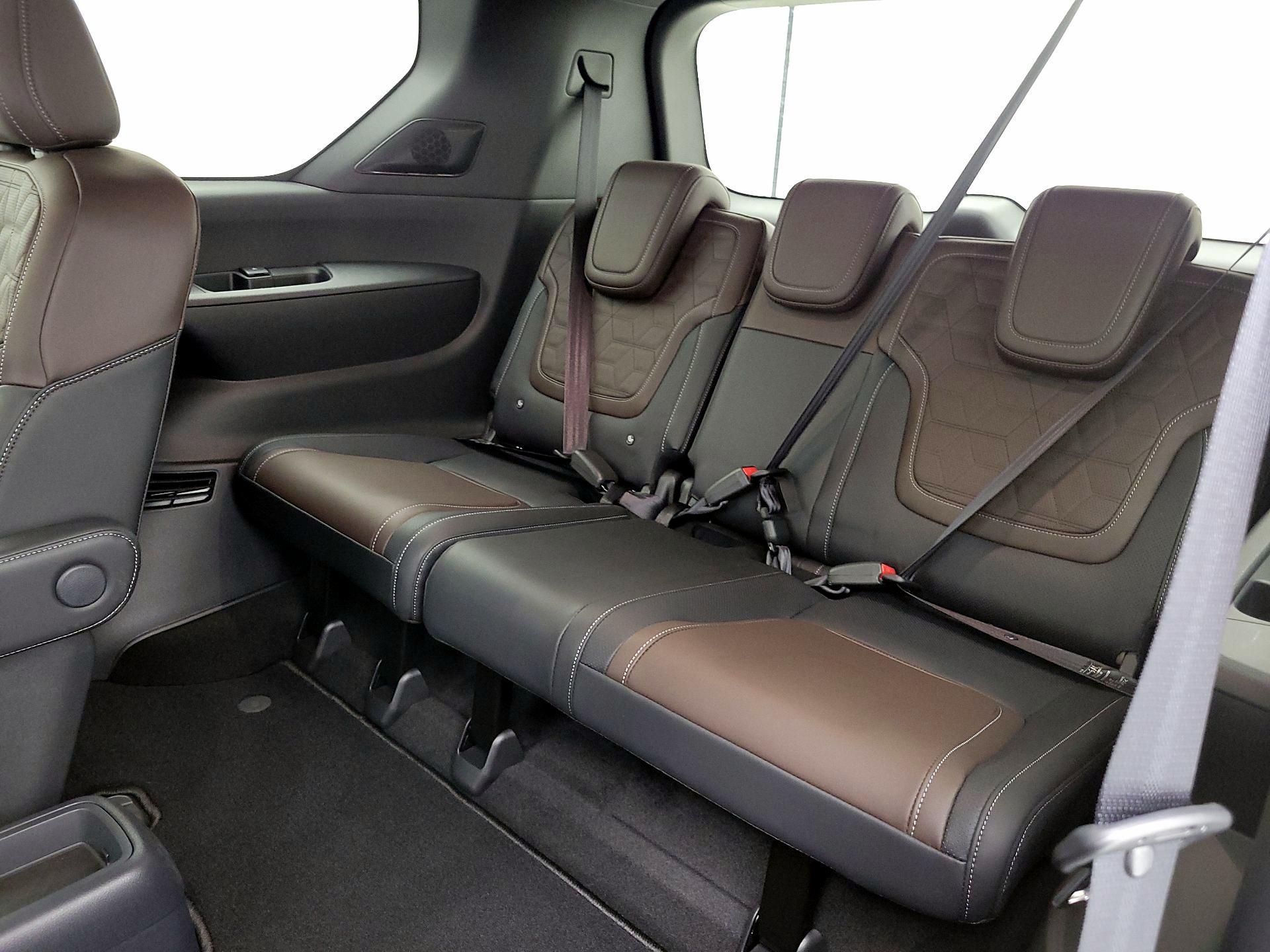 Thumbnail: 2025 Nissan Armada - 20