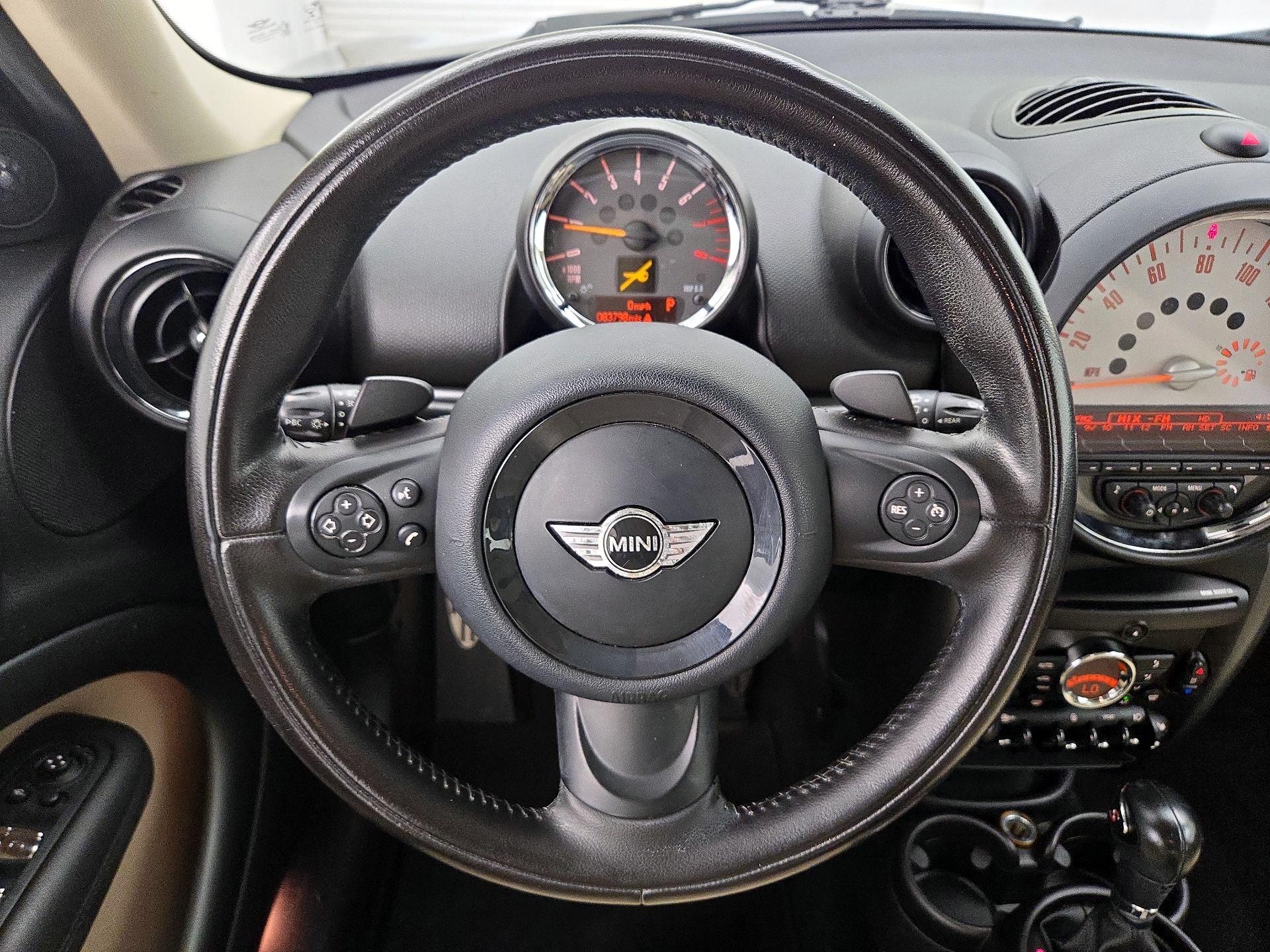 Thumbnail: 2016 MINI Cooper Countryman - 10
