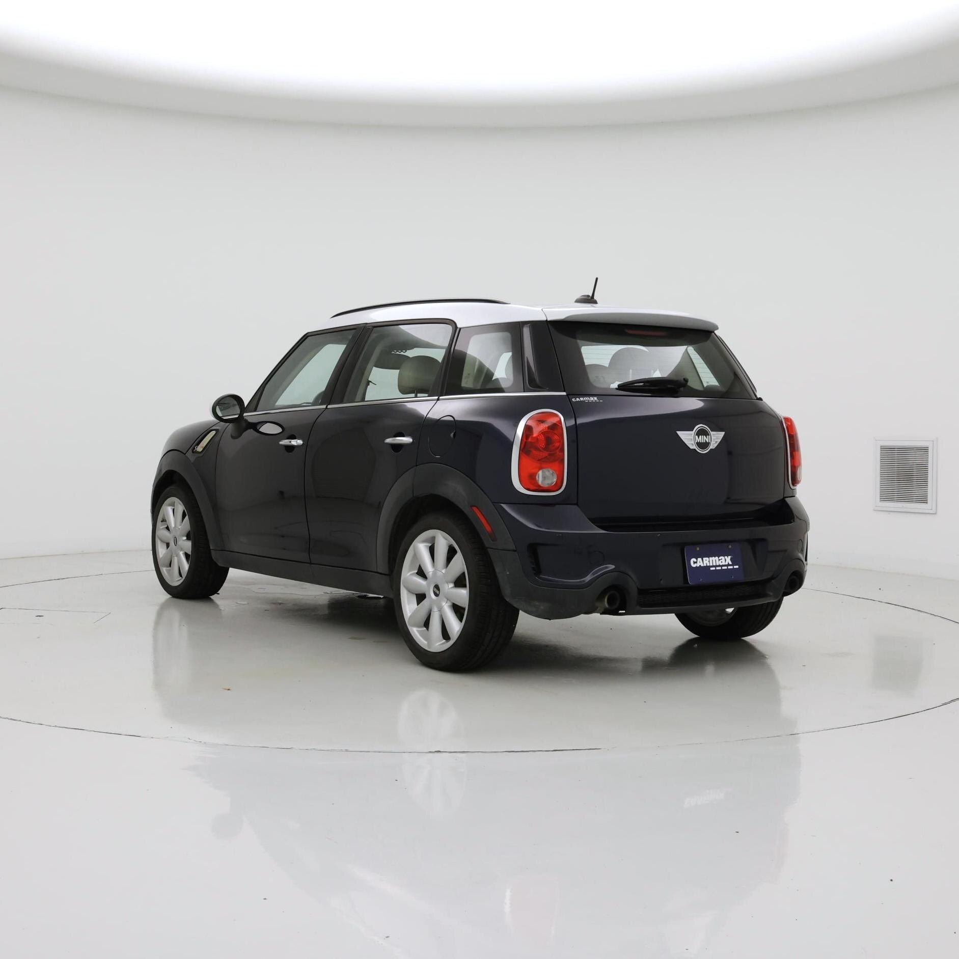 Thumbnail: 2016 MINI Cooper Countryman - 2