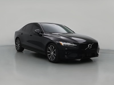 2021 Volvo S60 T5 Momentum