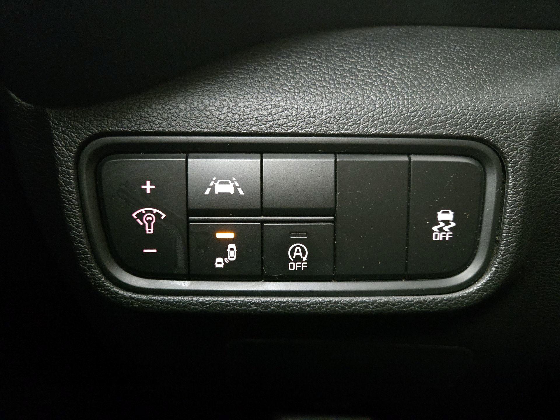 Thumbnail: 2021 Kia Soul - 13