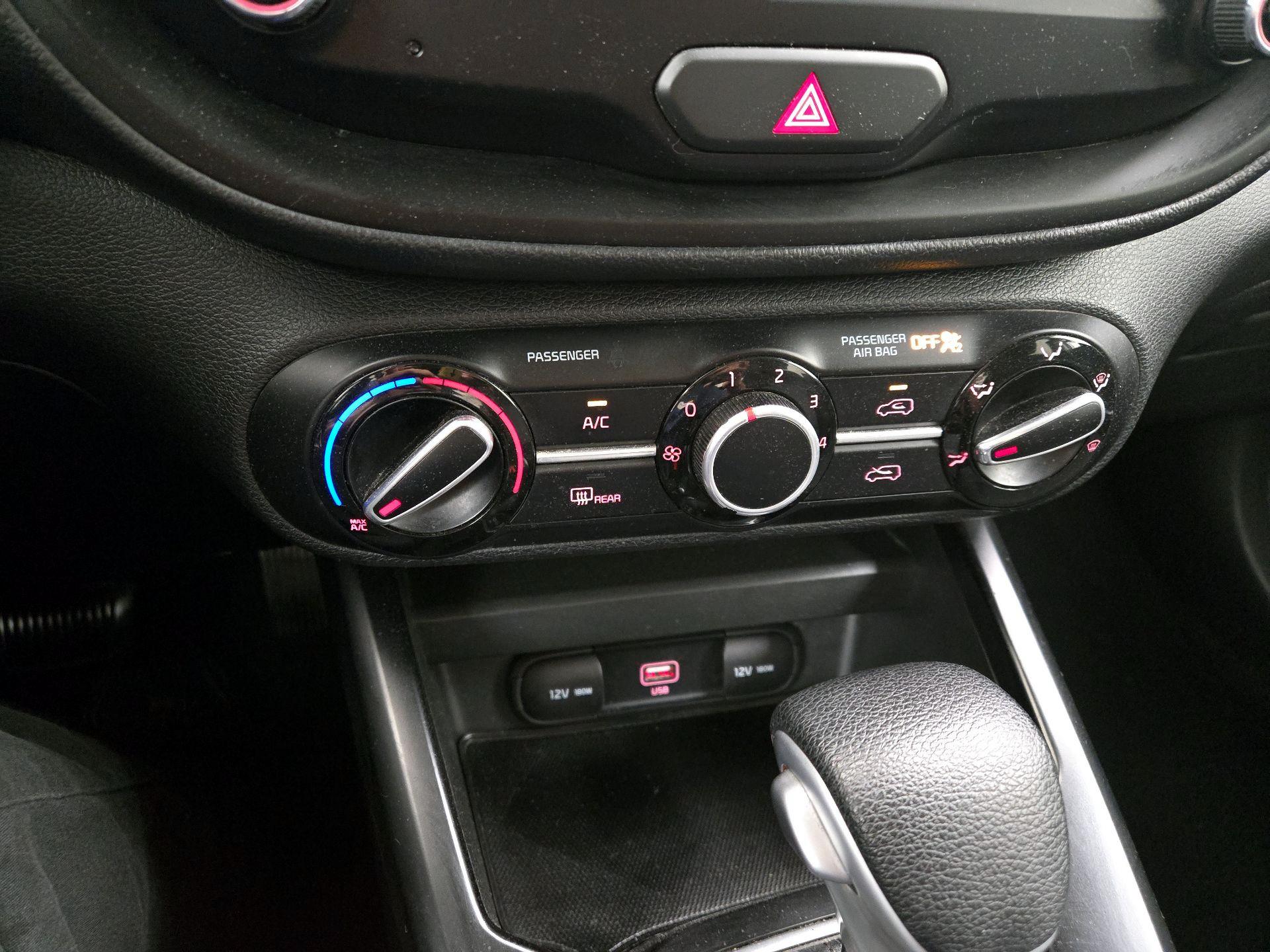 Thumbnail: 2021 Kia Soul - 16