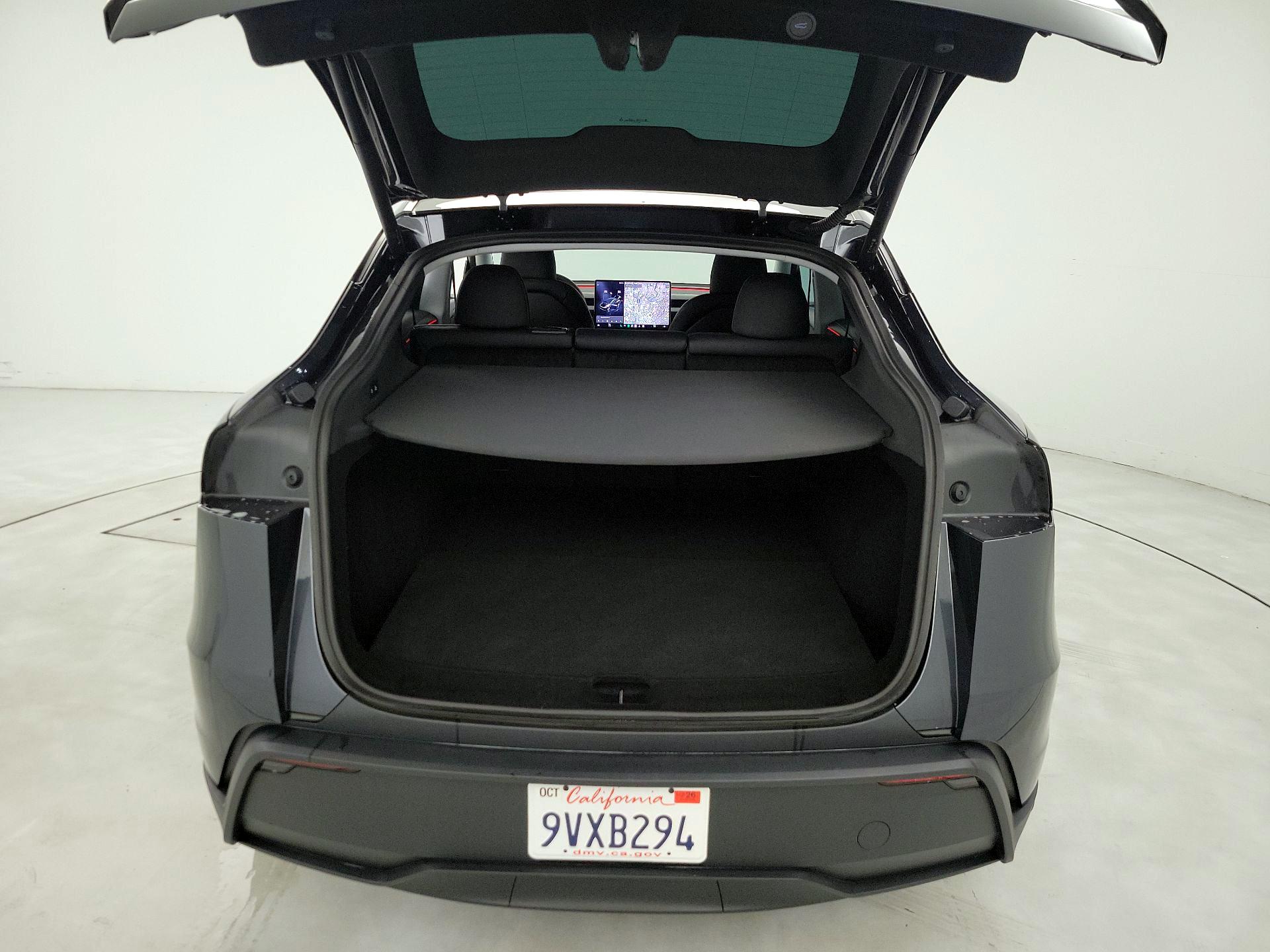 Thumbnail: 2026 Tesla Model Y - 19