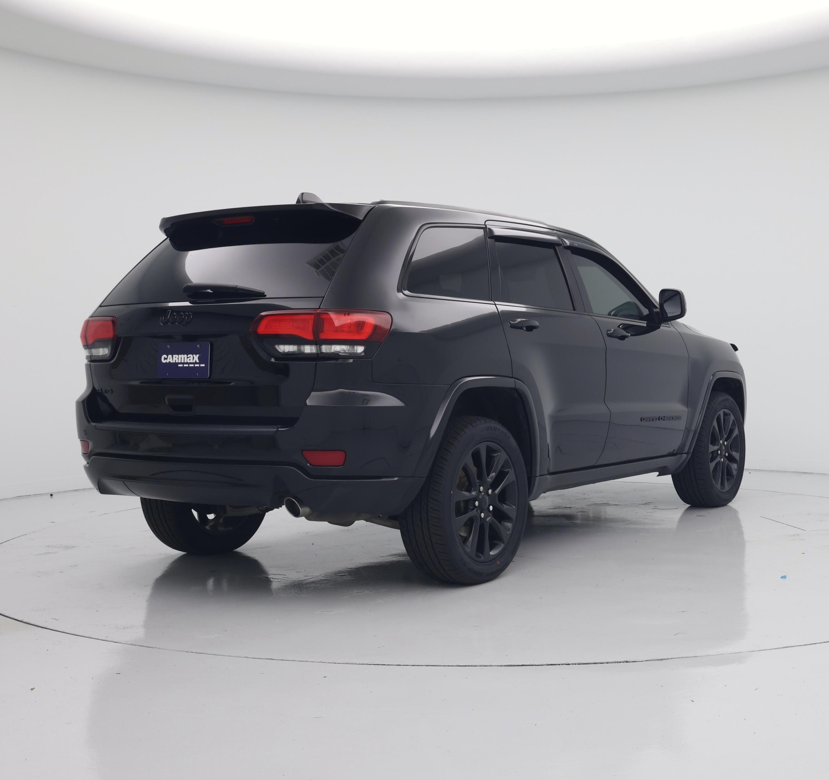 Thumbnail: 2019 Jeep Grand Cherokee - 8