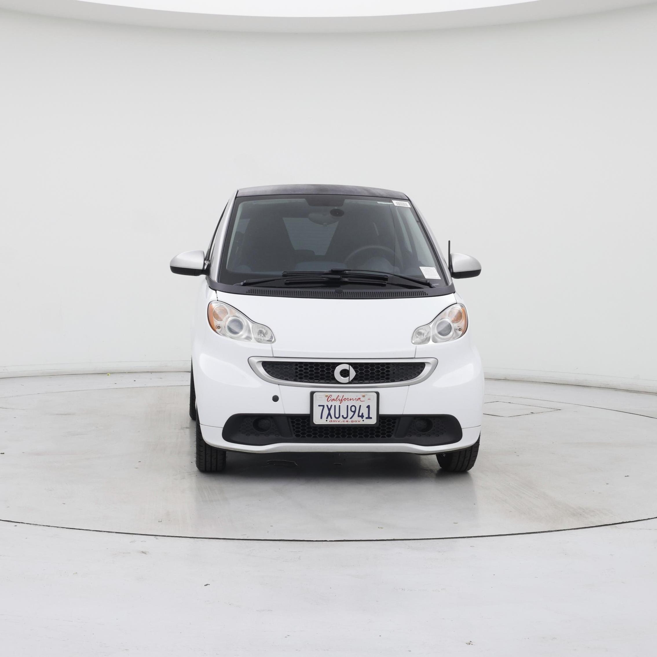 Thumbnail: 2015 smart fortwo - 5