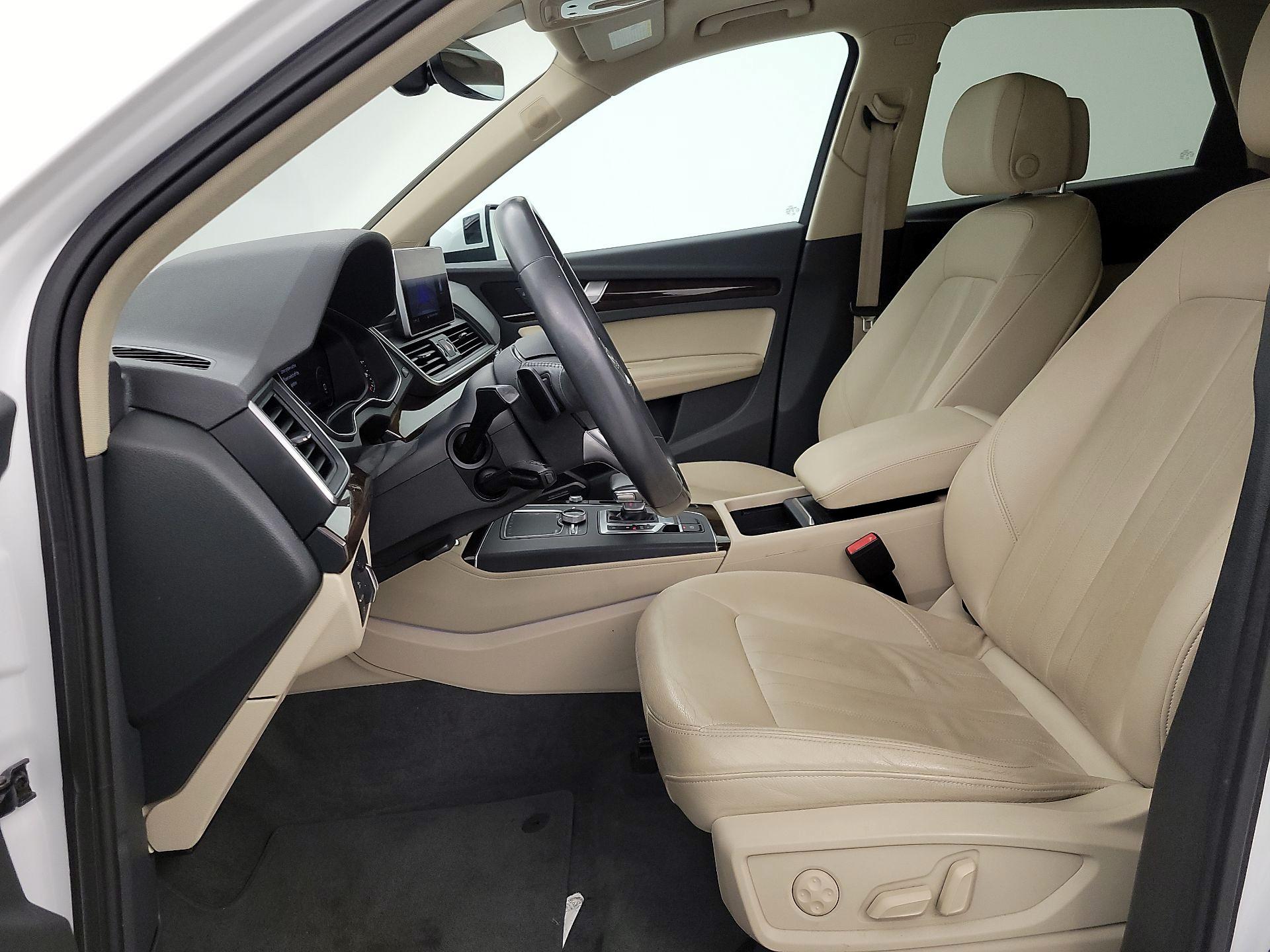 Thumbnail: 2019 Audi Q5 - 11