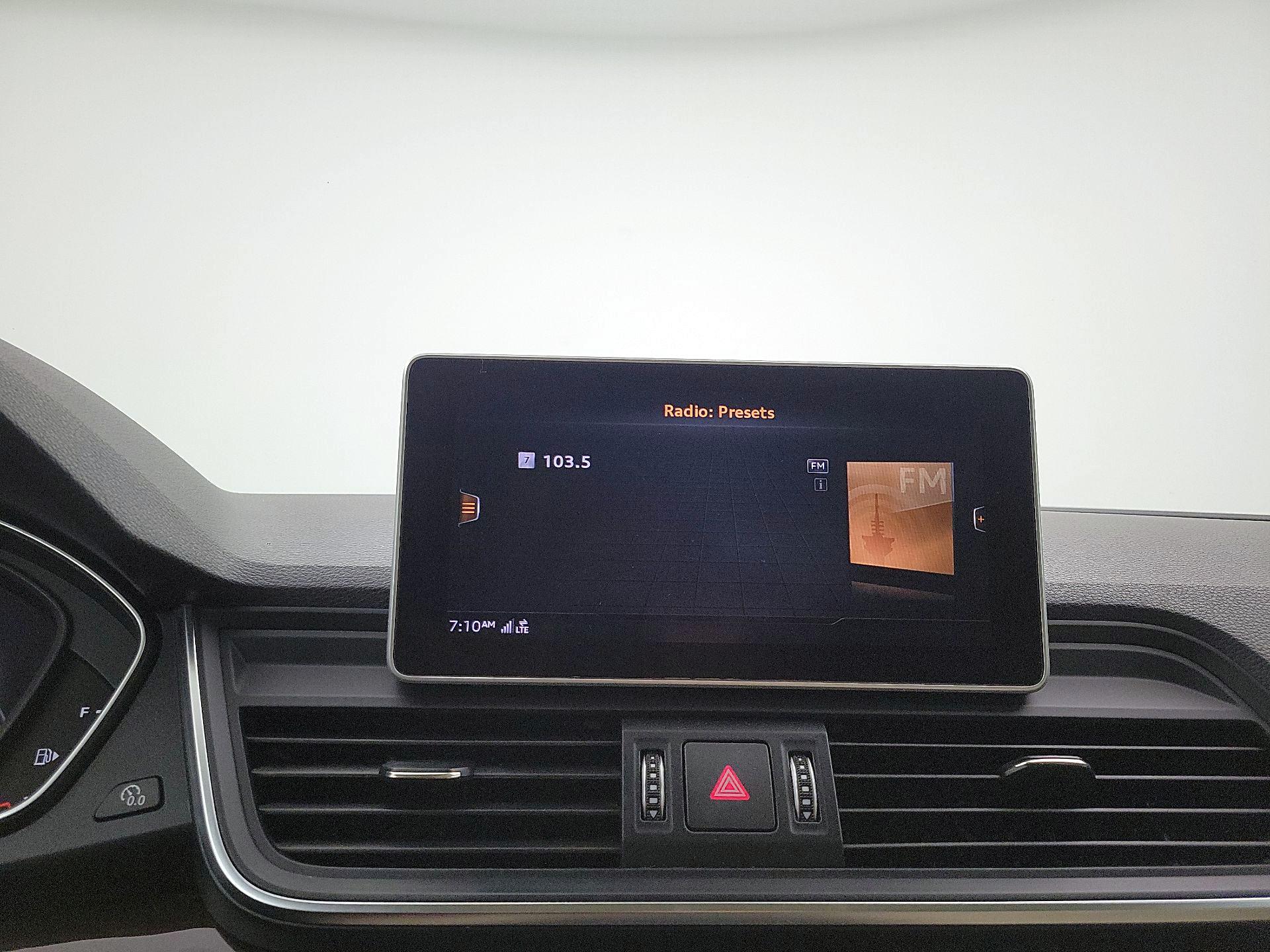 Thumbnail: 2019 Audi Q5 - 15