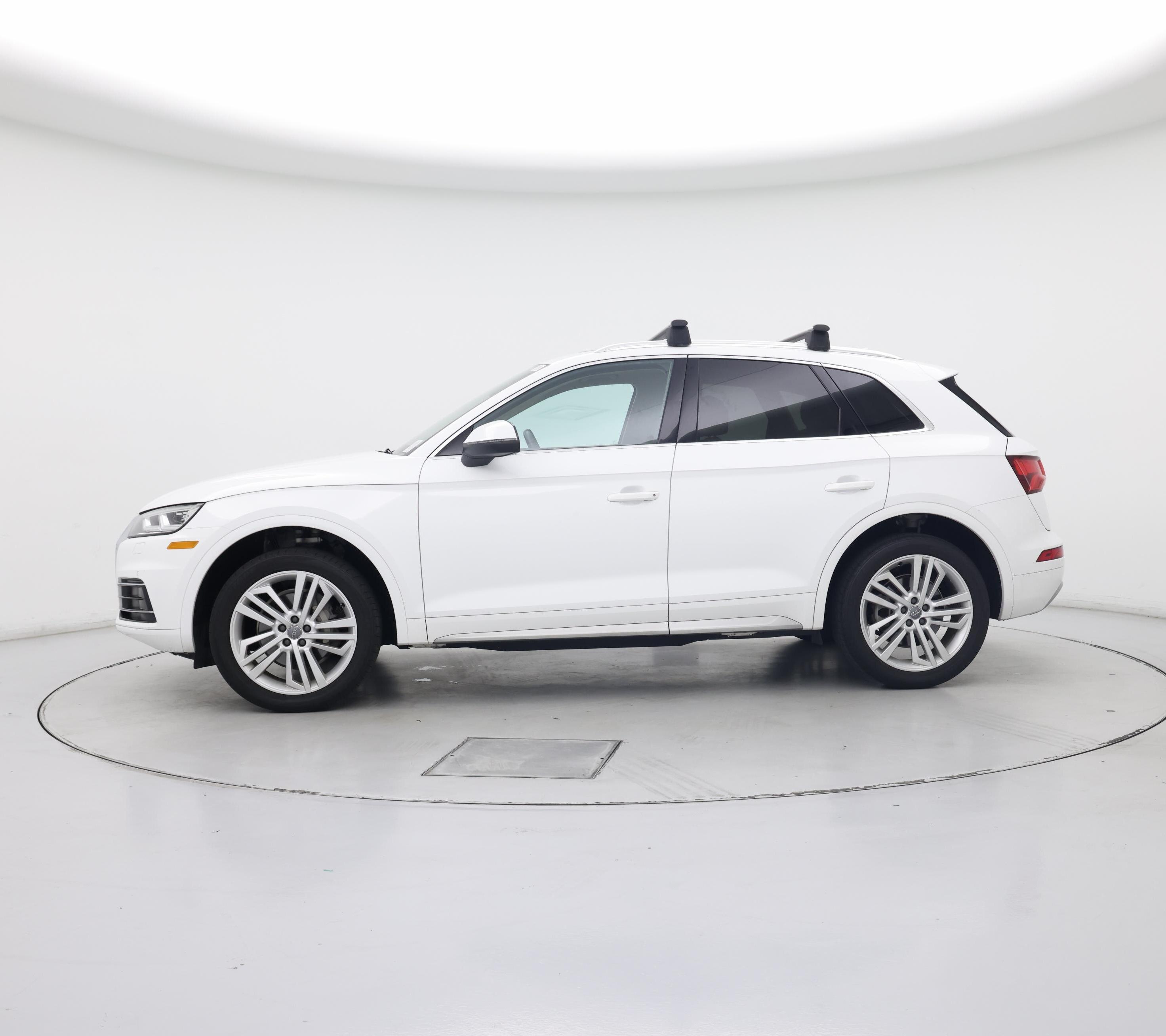 Thumbnail: 2019 Audi Q5 - 3