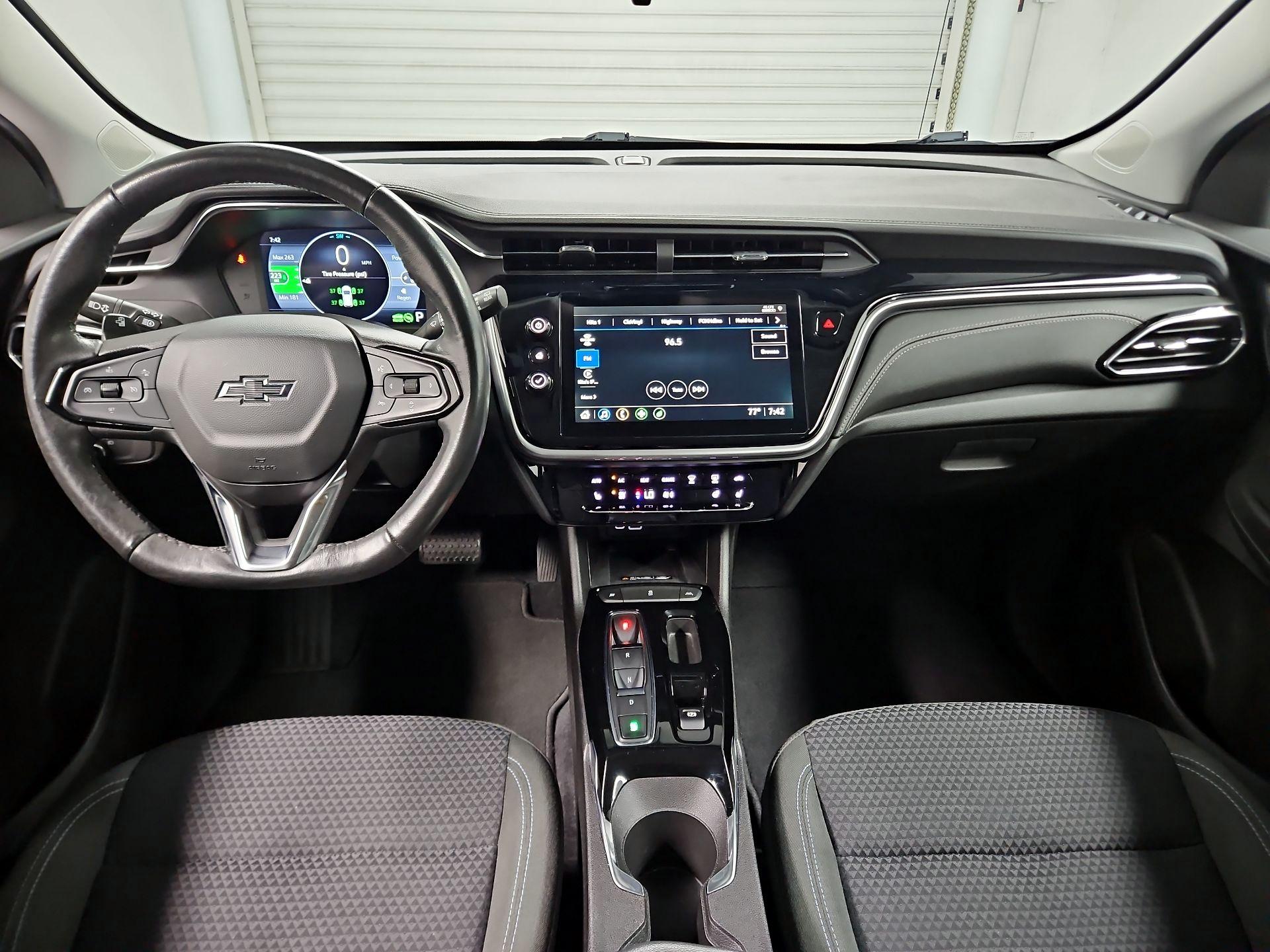 Thumbnail: 2023 Chevrolet Bolt EUV - 9