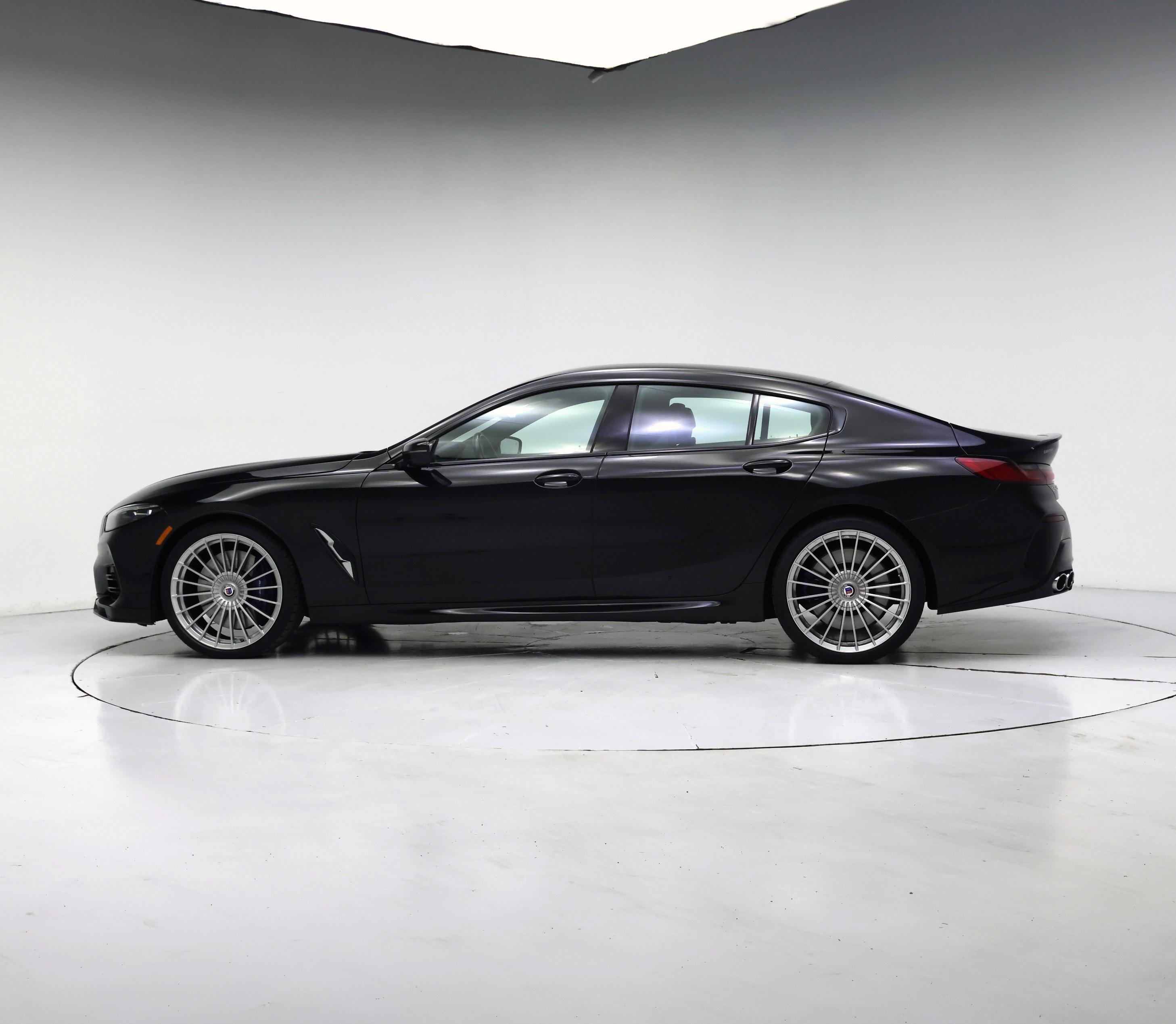 Thumbnail: 2023 BMW 8 Series - 3