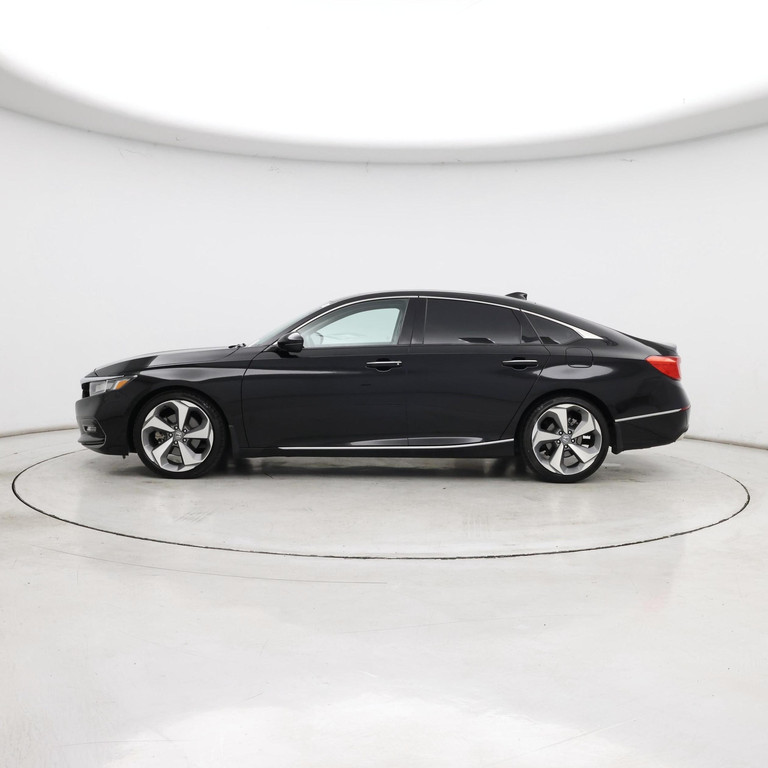 Thumbnail: 2020 Honda Accord - 3