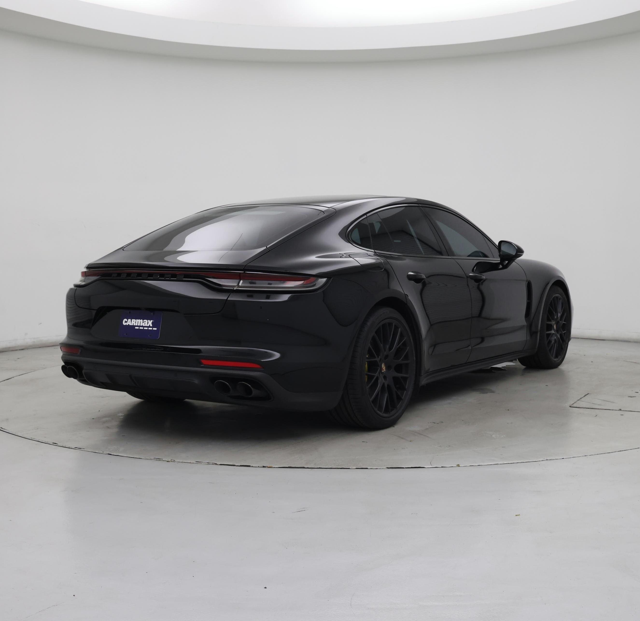 Thumbnail: 2021 Porsche Panamera - 8