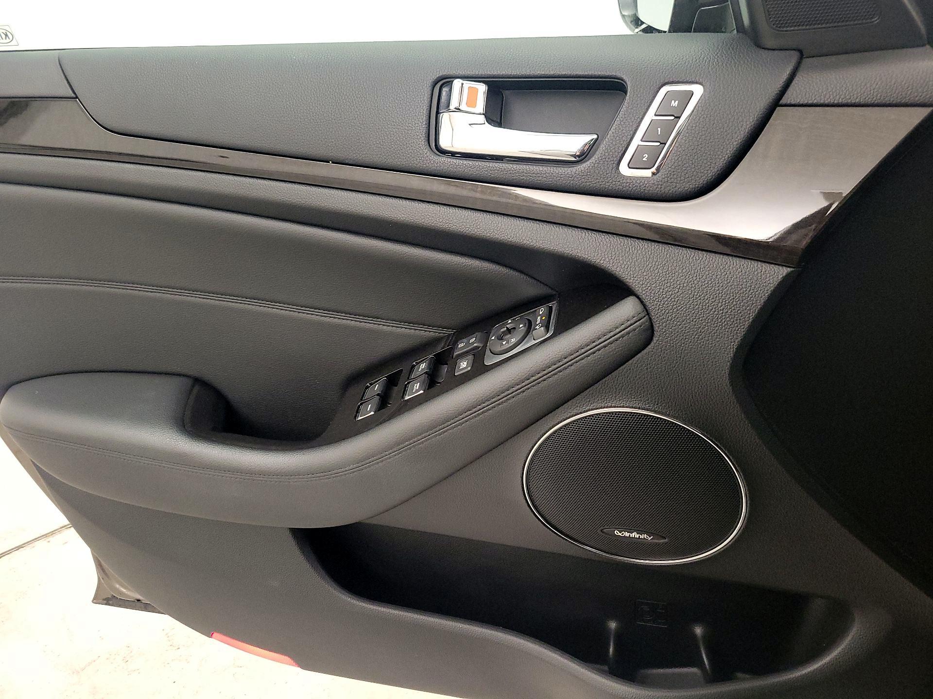 Thumbnail: 2014 Kia Cadenza - 12