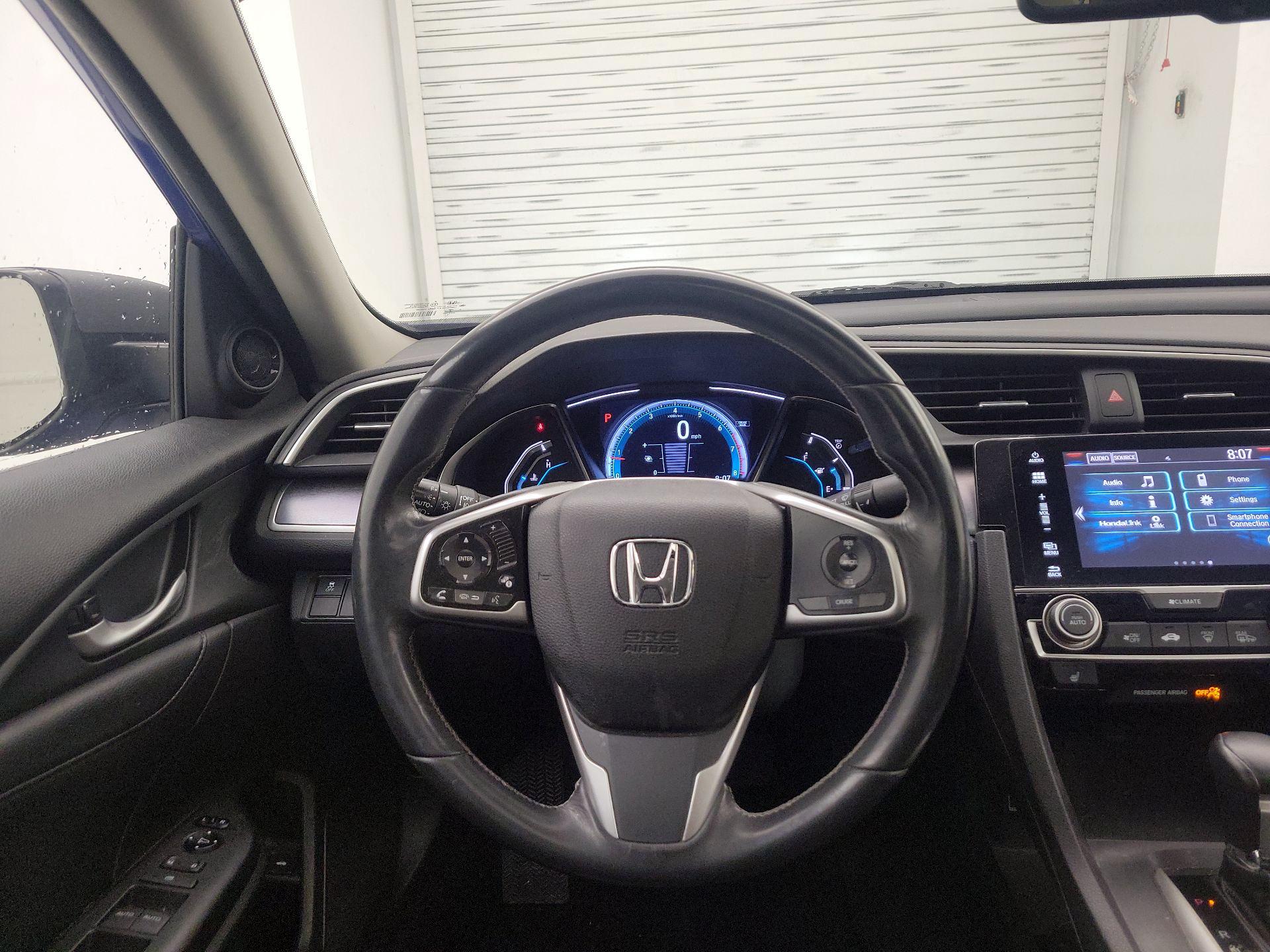 Thumbnail: 2017 Honda Civic - 10