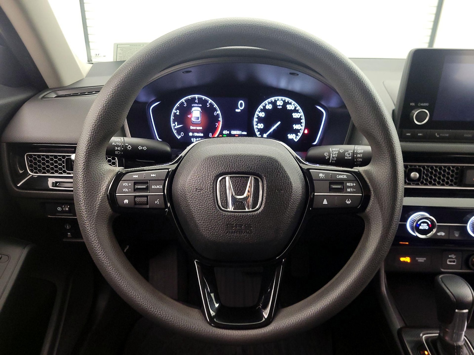 2022 Honda Civic Hatchback LX - Photo 11