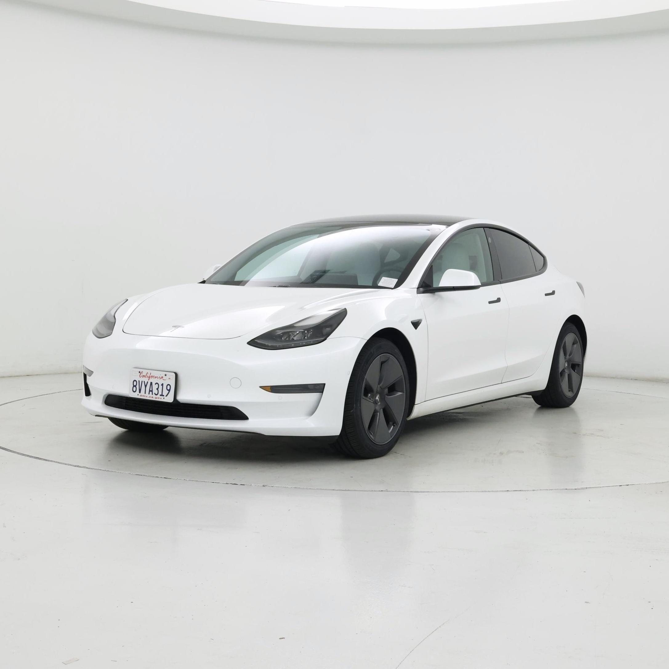 Thumbnail: 2021 Tesla Model 3 - 4