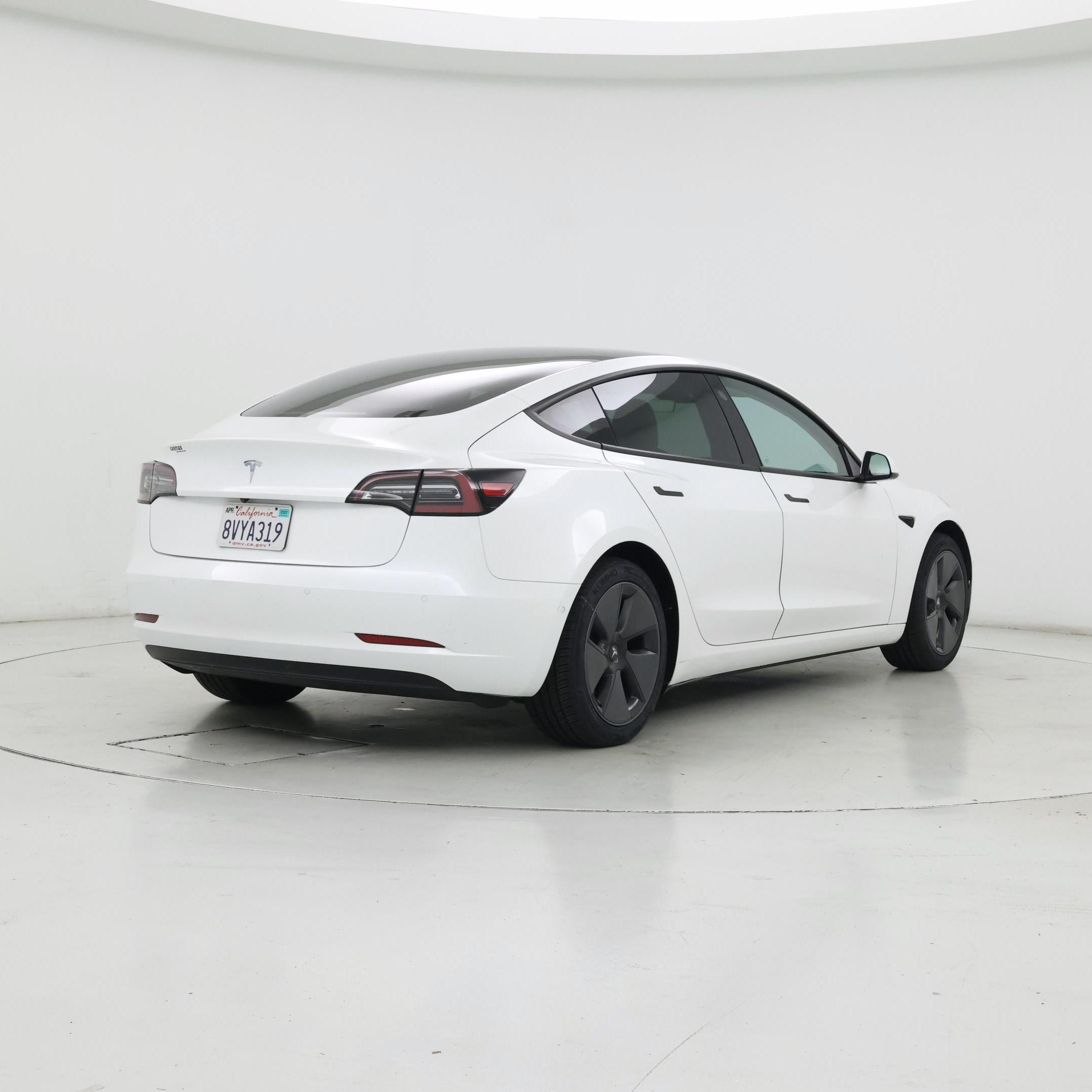 Thumbnail: 2021 Tesla Model 3 - 8