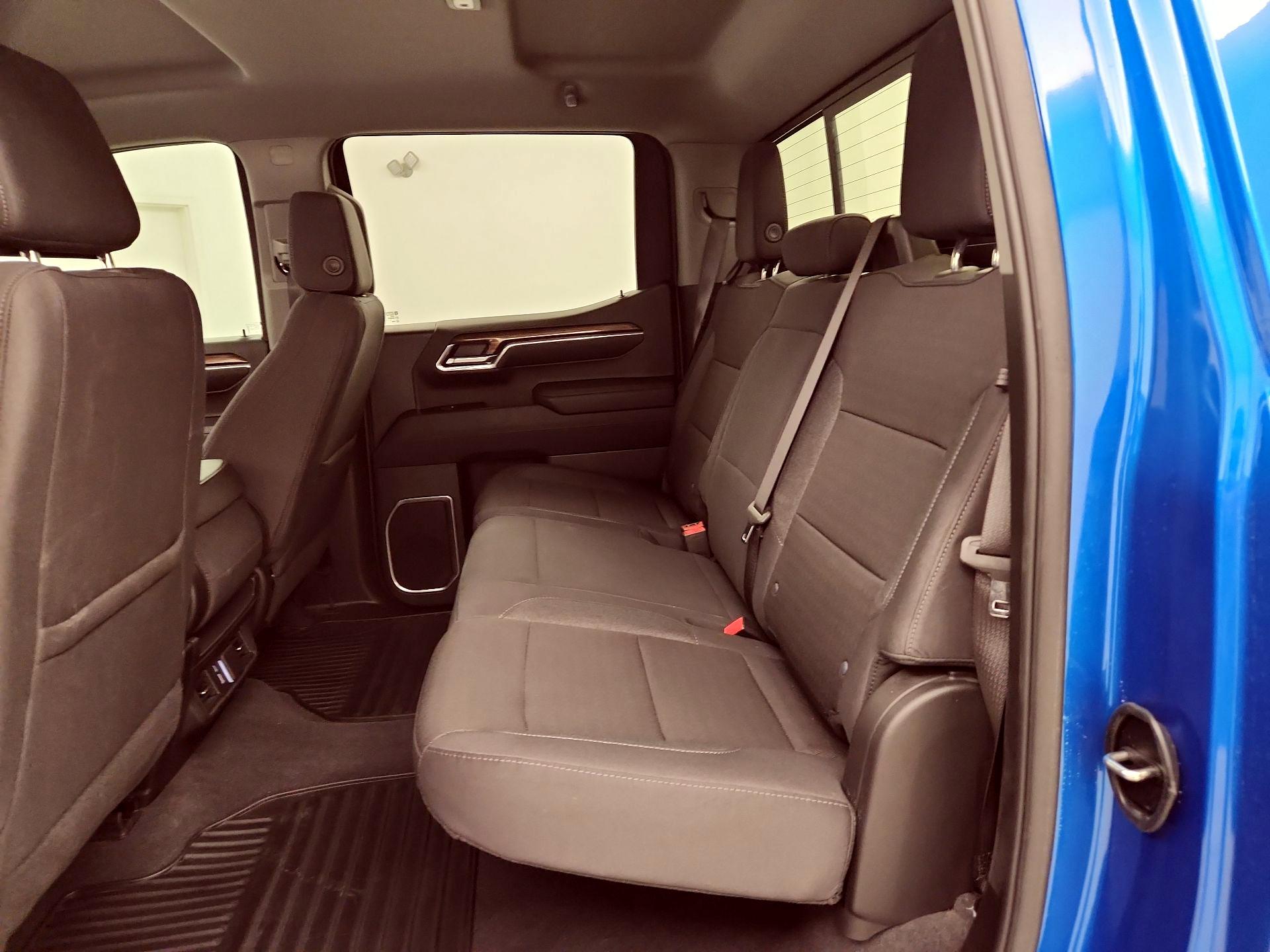 Thumbnail: 2024 Chevrolet Silverado 1500 - 20