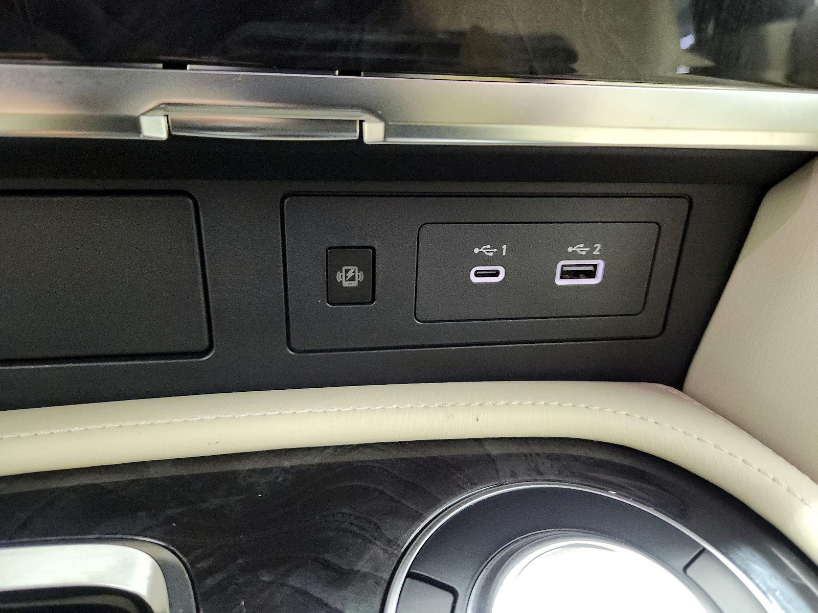 2022 INFINITI QX80 Sensory - Photo 20