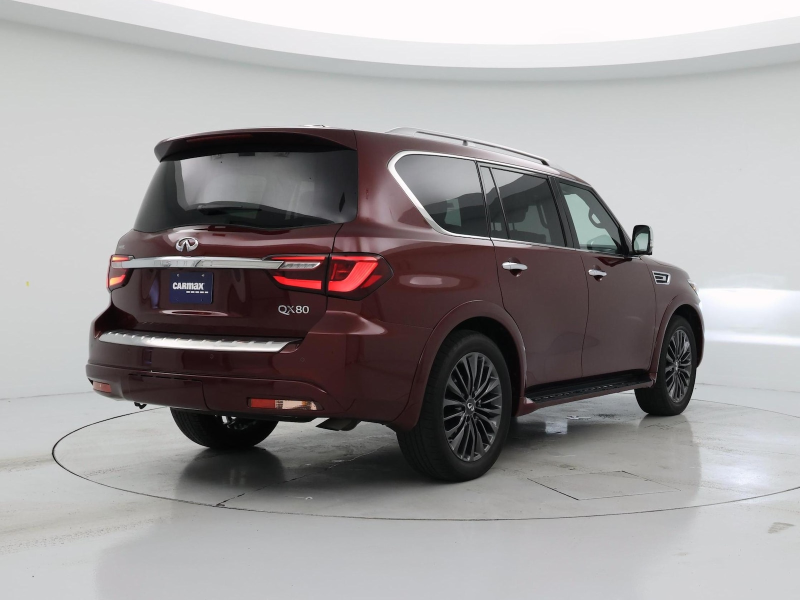 2022 INFINITI QX80 Sensory - Photo 9
