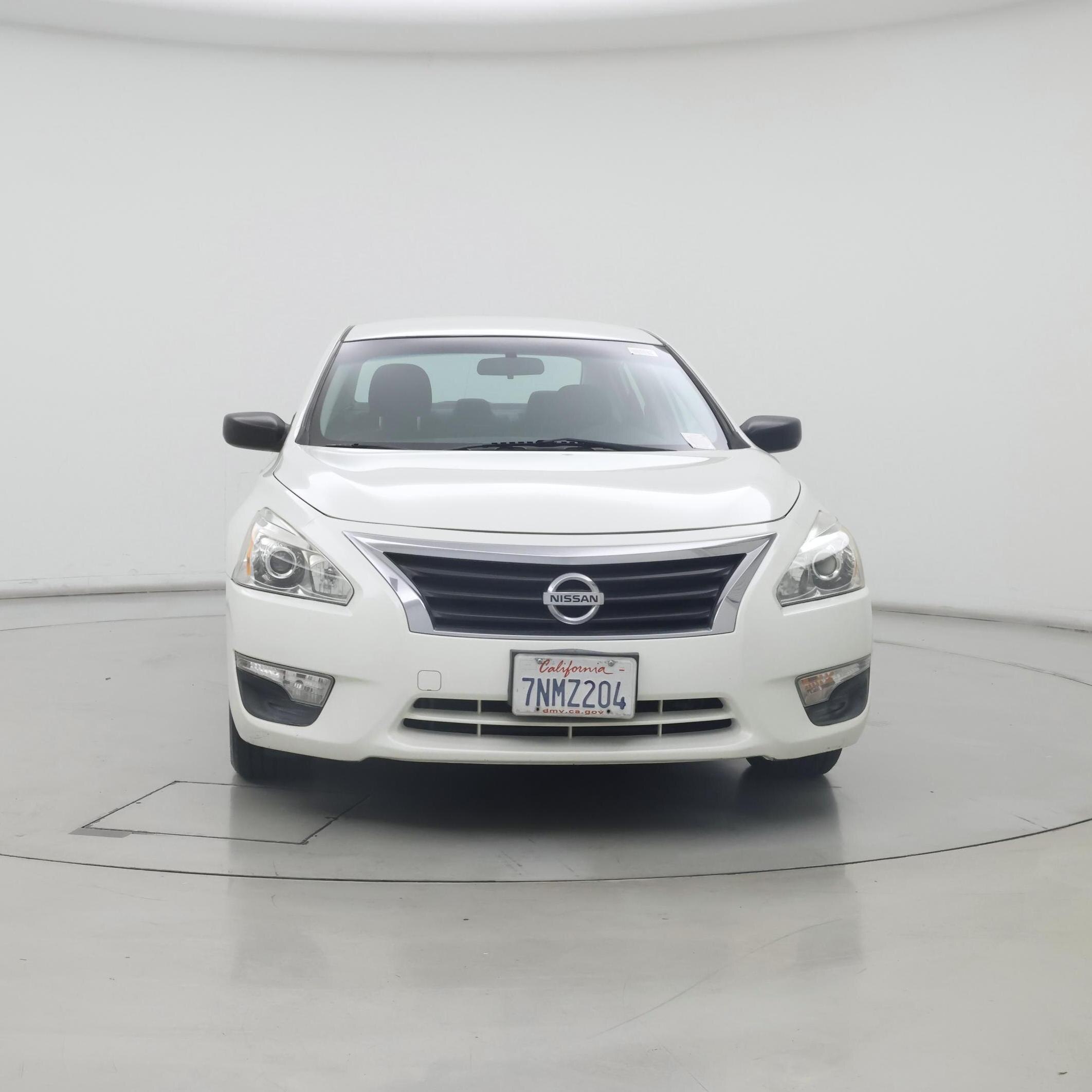 Thumbnail: 2015 Nissan Altima - 5
