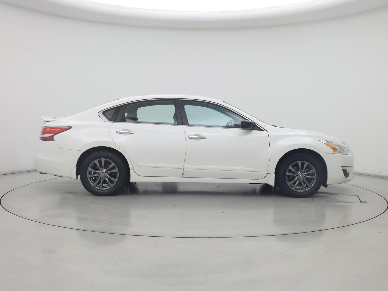 2015 Nissan Altima S - Photo 8