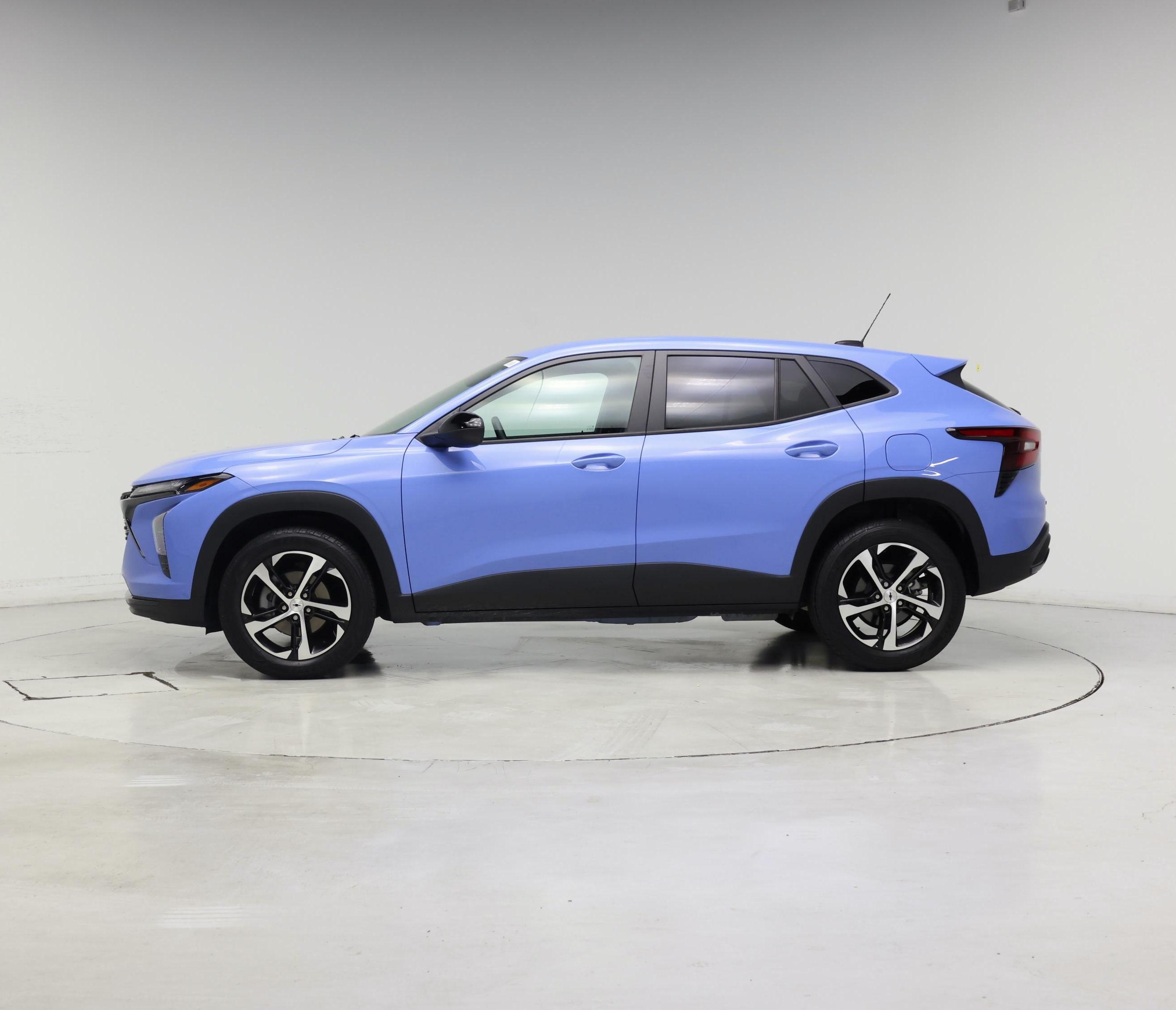 Thumbnail: 2024 Chevrolet Trax - 3