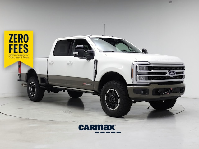 White 2026 Ford F-350 Super Duty King Ranch Crew Cab 4WD Pickup Truck Four-Wheel Drive Automatic