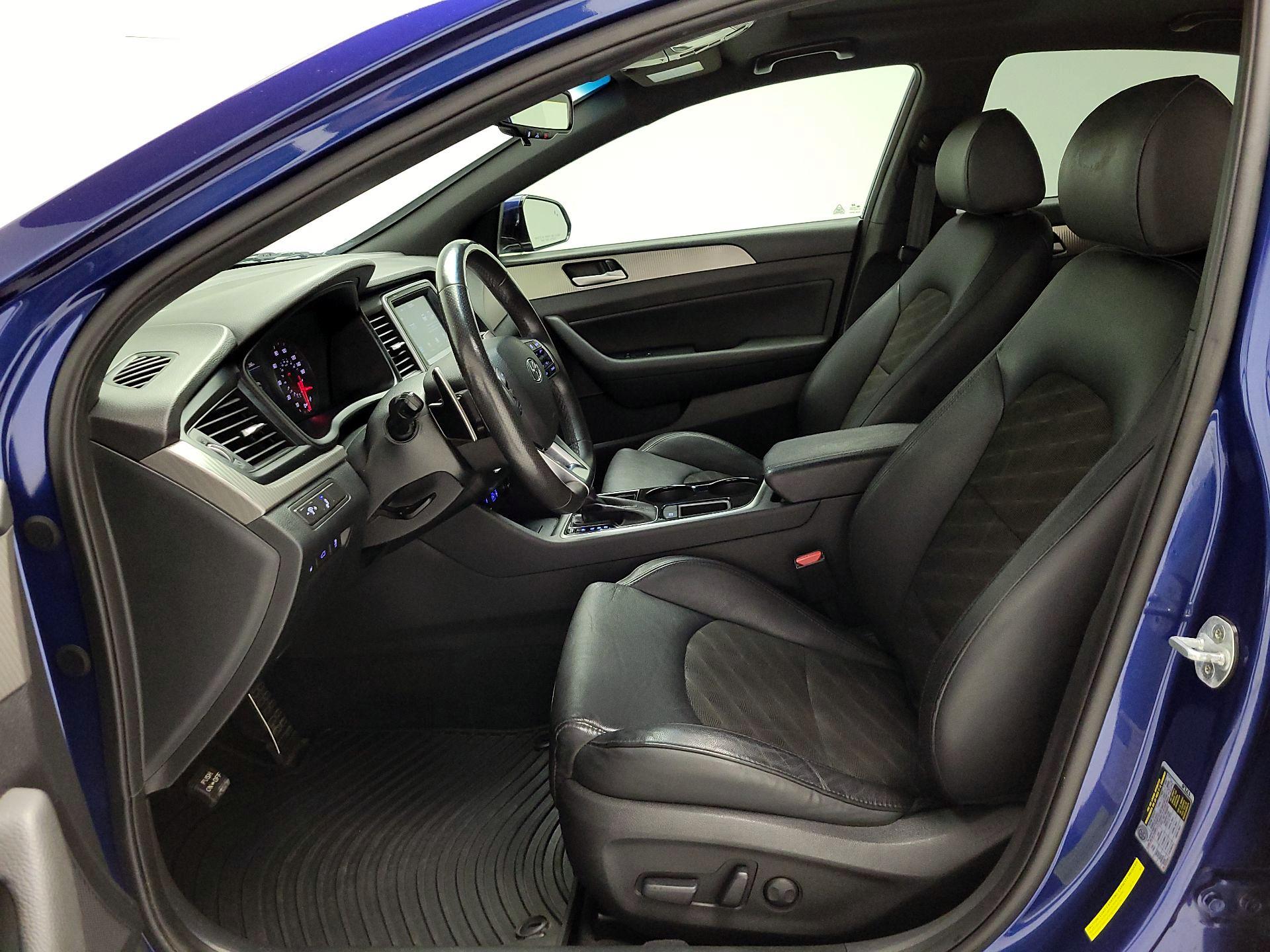 Thumbnail: 2019 Hyundai Sonata - 11